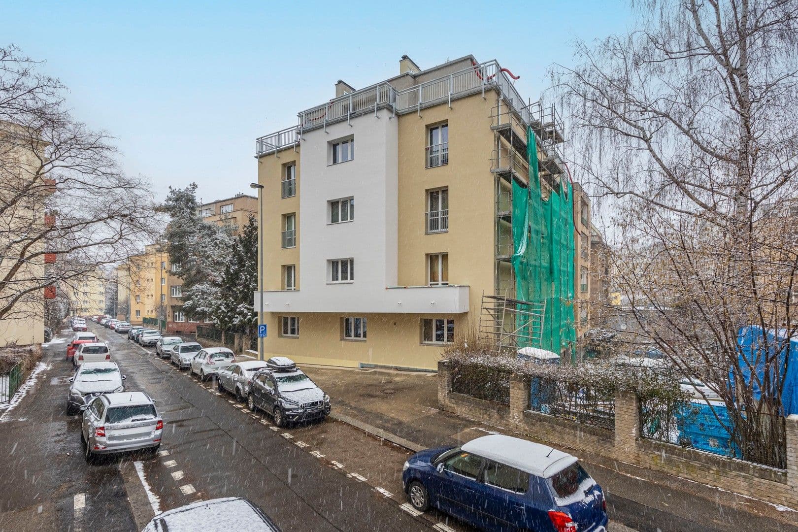 1 bedroom with open-plan kitchen flat to rent, 45 m², Mládeže, Prague, Prague 1 bedroom with open-plan kitchen flat to rent, 45 m², Mládeže, Prague, Prague