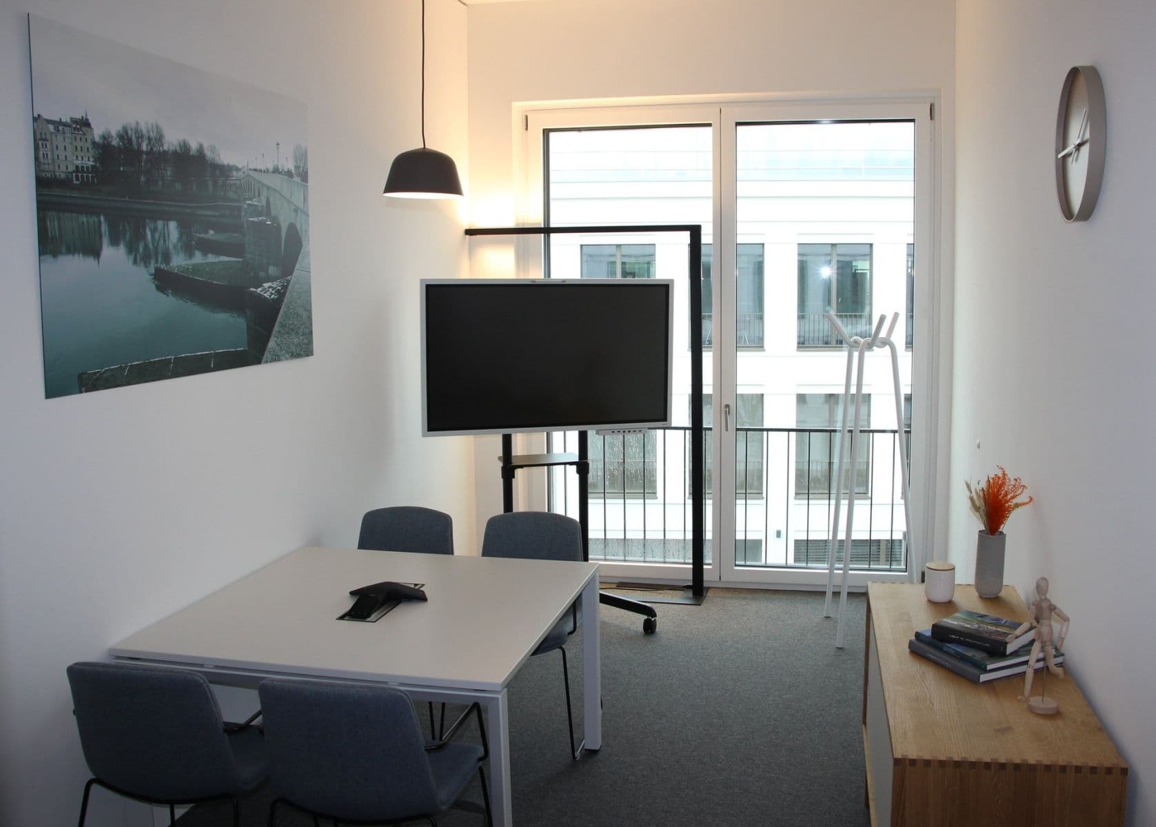 office to rent, 1,321 m², Johanna-Kinkel-Straße 1 + 2, Regensburg, Bavaria office to rent, 1,321 m², Johanna-Kinkel-Straße 1 + 2, Regensburg, Bavaria