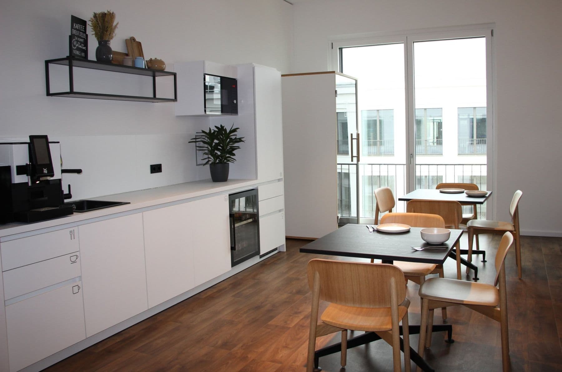 office to rent, 1,321 m², Johanna-Kinkel-Straße 1 + 2, Regensburg, Bavaria office to rent, 1,321 m², Johanna-Kinkel-Straße 1 + 2, Regensburg, Bavaria
