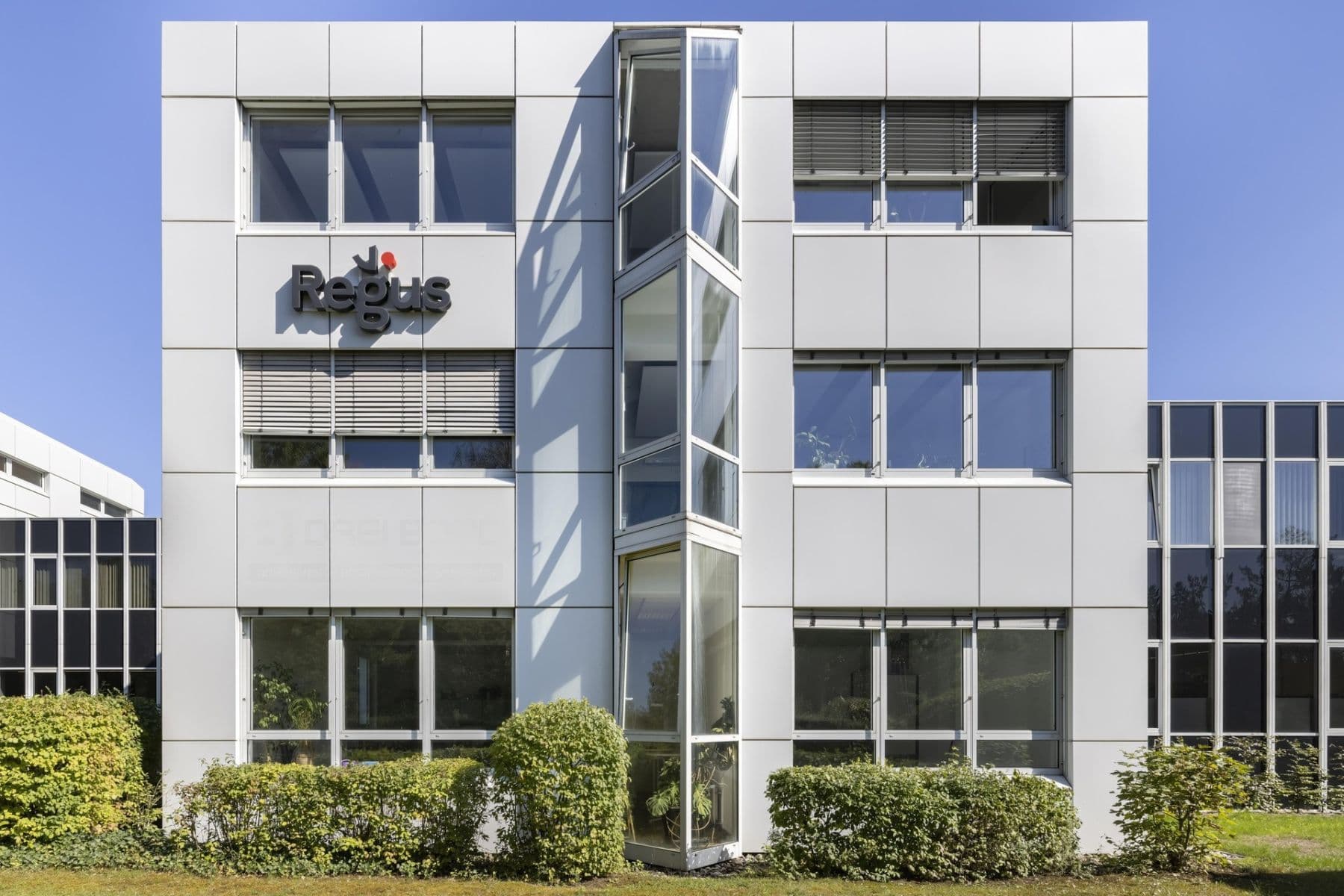 office to rent, 1,440 m², Carl-Zeiss-Ring 15a, Ismaning, Bavaria office to rent, 1,440 m², Carl-Zeiss-Ring 15a, Ismaning, Bavaria