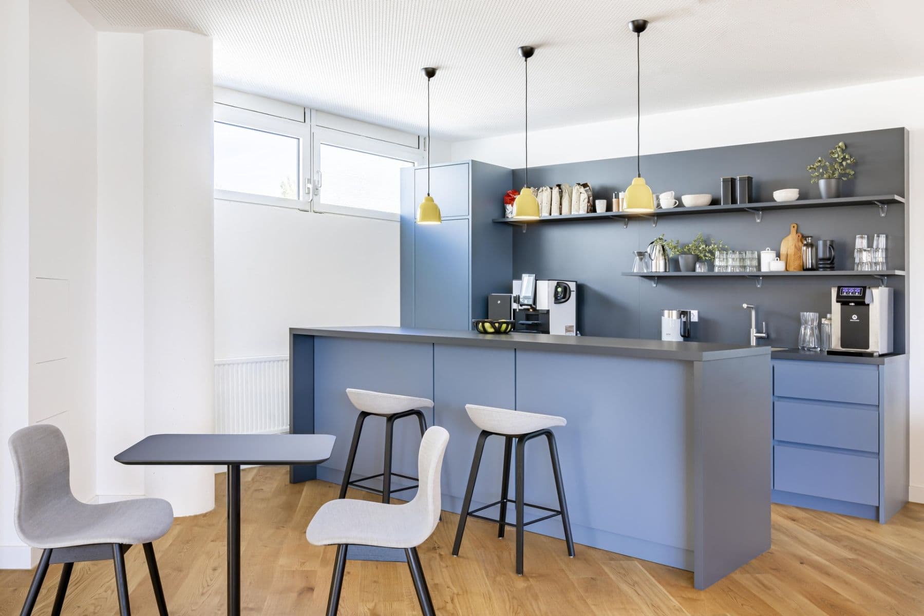 office to rent, 1,440 m², Carl-Zeiss-Ring 15a, Ismaning, Bavaria office to rent, 1,440 m², Carl-Zeiss-Ring 15a, Ismaning, Bavaria