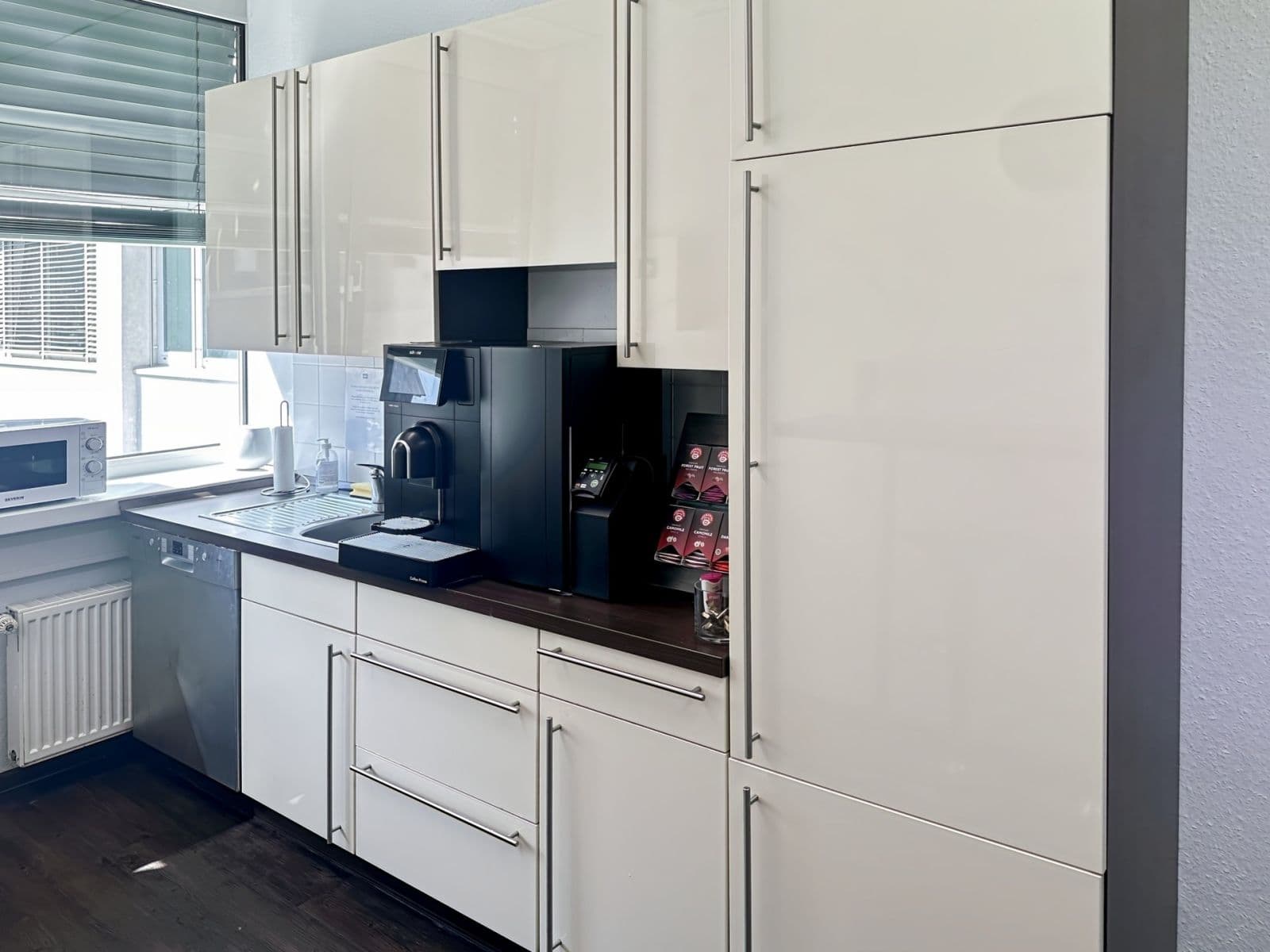 office to rent, 1,048 m², Steiermaerker Straße 3-5, Stuttgart, Baden-Württemberg office to rent, 1,048 m², Steiermaerker Straße 3-5, Stuttgart, Baden-Württemberg