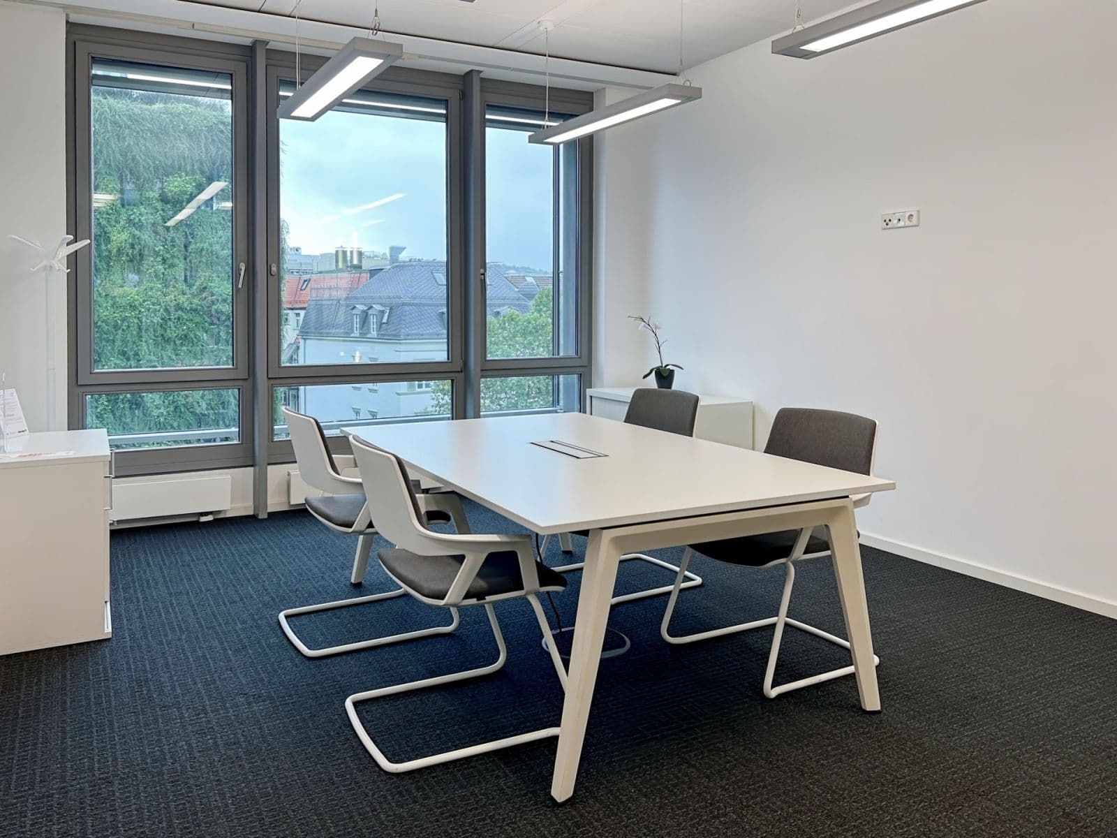 office to rent, 1,312 m², Rotebuehlplatz 23, Stuttgart, Baden-Württemberg office to rent, 1,312 m², Rotebuehlplatz 23, Stuttgart, Baden-Württemberg