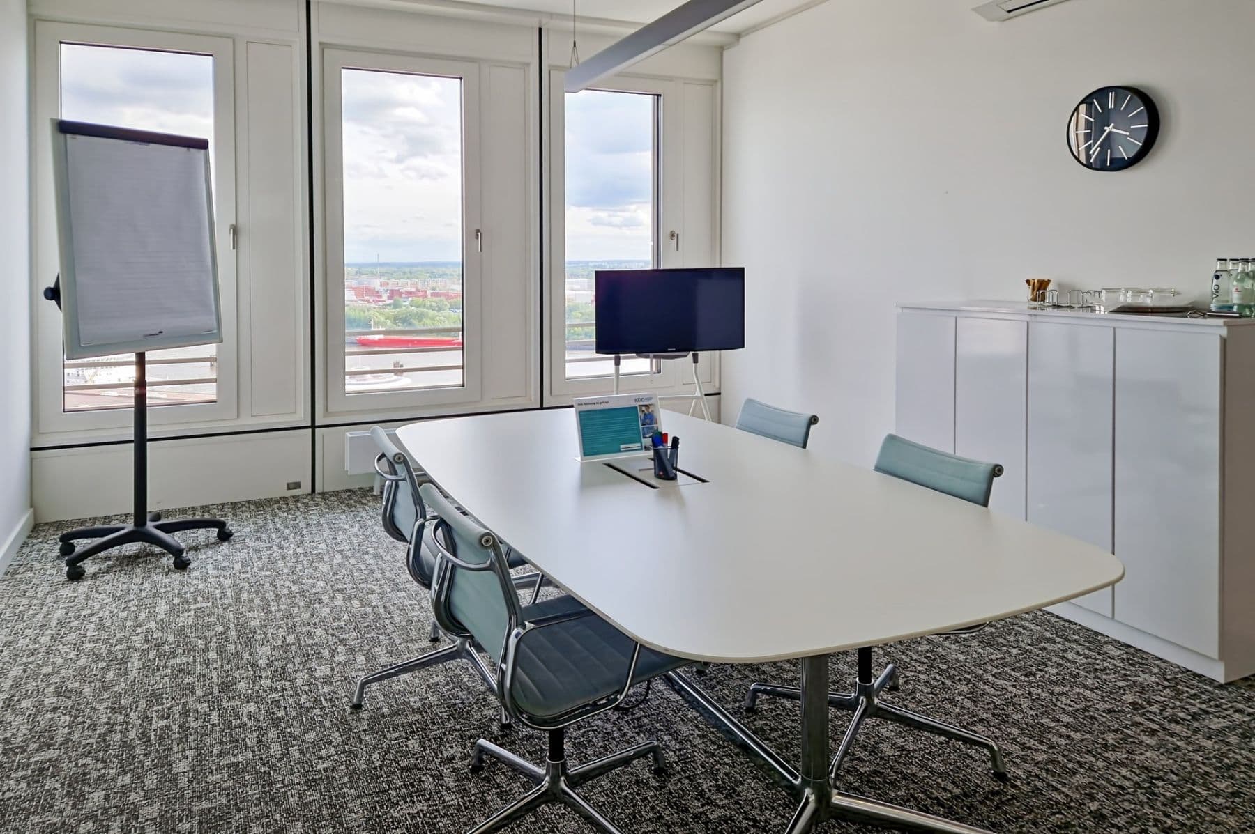 office to rent, 1,511 m², Überseeallee 10, Hamburg, Hamburg office to rent, 1,511 m², Überseeallee 10, Hamburg, Hamburg