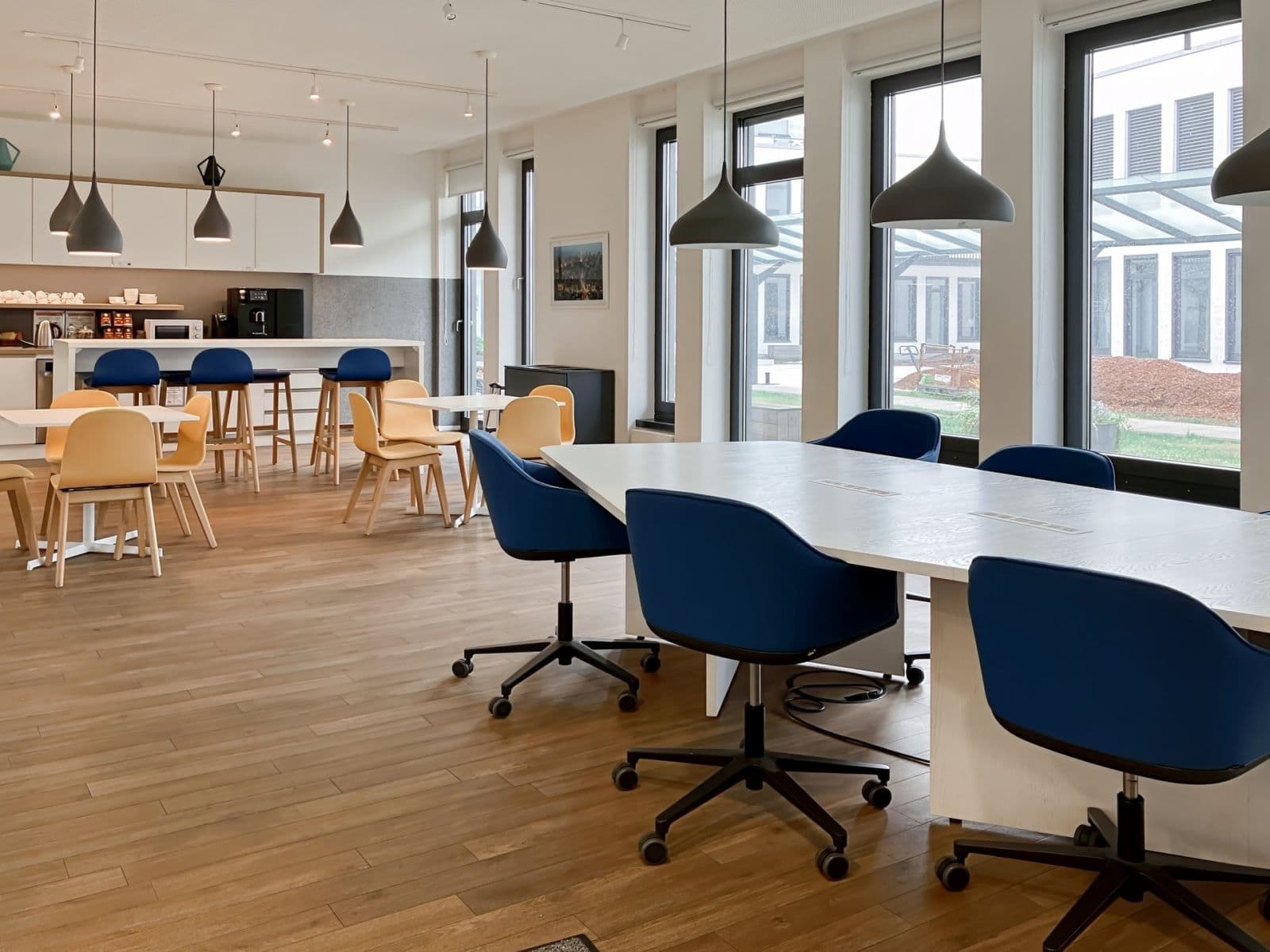 office to rent, 2,157 m², Ottenser Hauptstr. 2-6, Hamburg, Hamburg office to rent, 2,157 m², Ottenser Hauptstr. 2-6, Hamburg, Hamburg