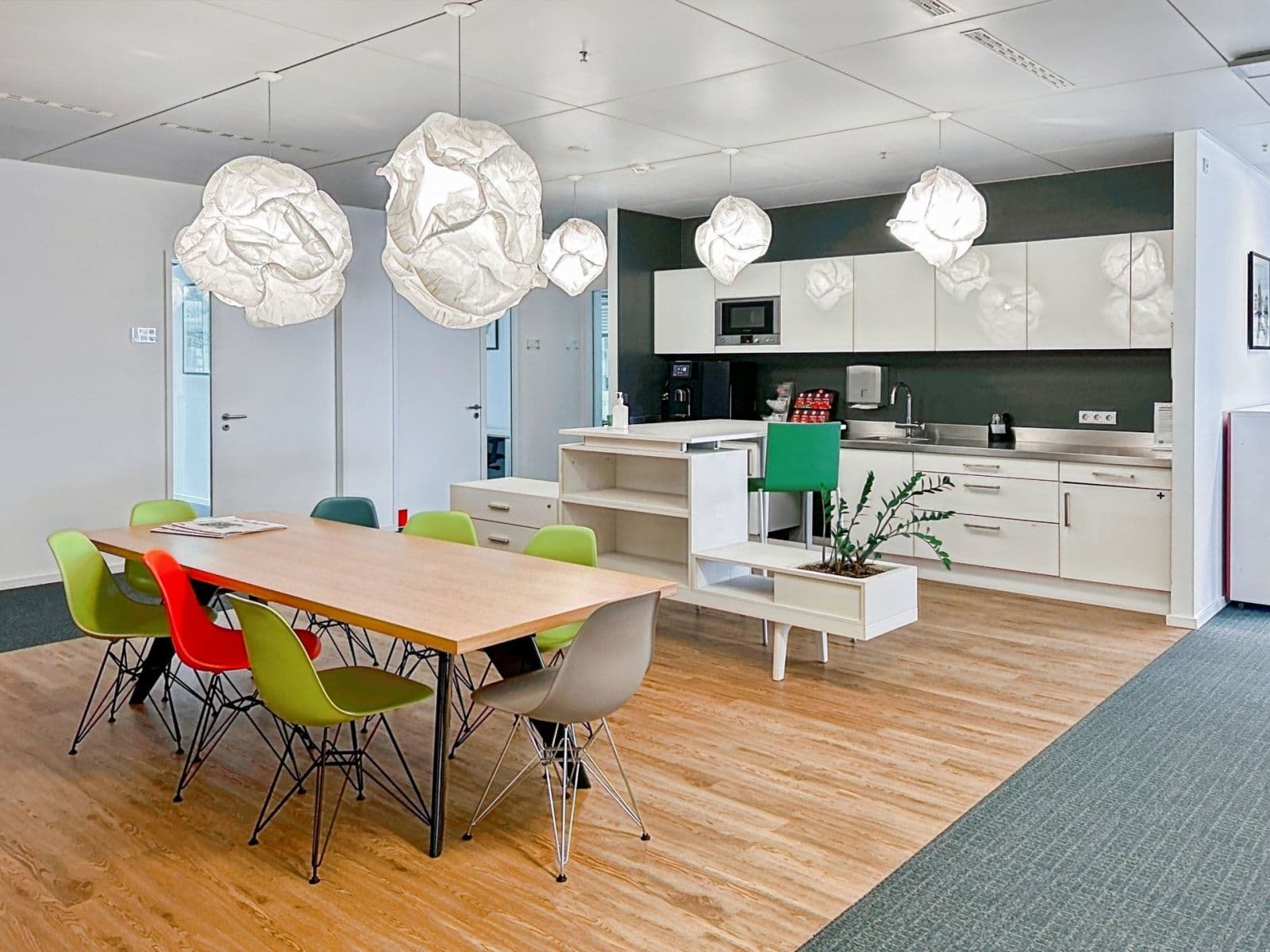 office to rent, 4,617 m², Am Flughafen 12, Frankfurt, Hesse office to rent, 4,617 m², Am Flughafen 12, Frankfurt, Hesse