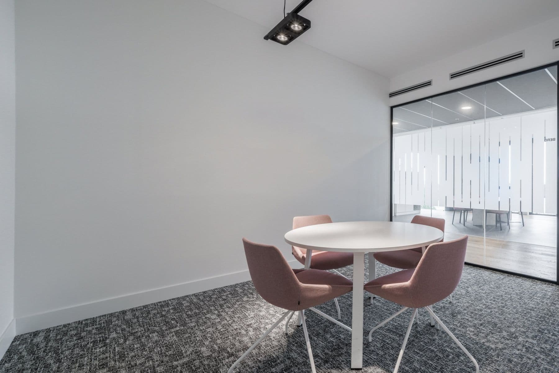 office to rent, 1,456 m², Johannstraße 37, Düsseldorf, North Rhine-Westphalia office to rent, 1,456 m², Johannstraße 37, Düsseldorf, North Rhine-Westphalia