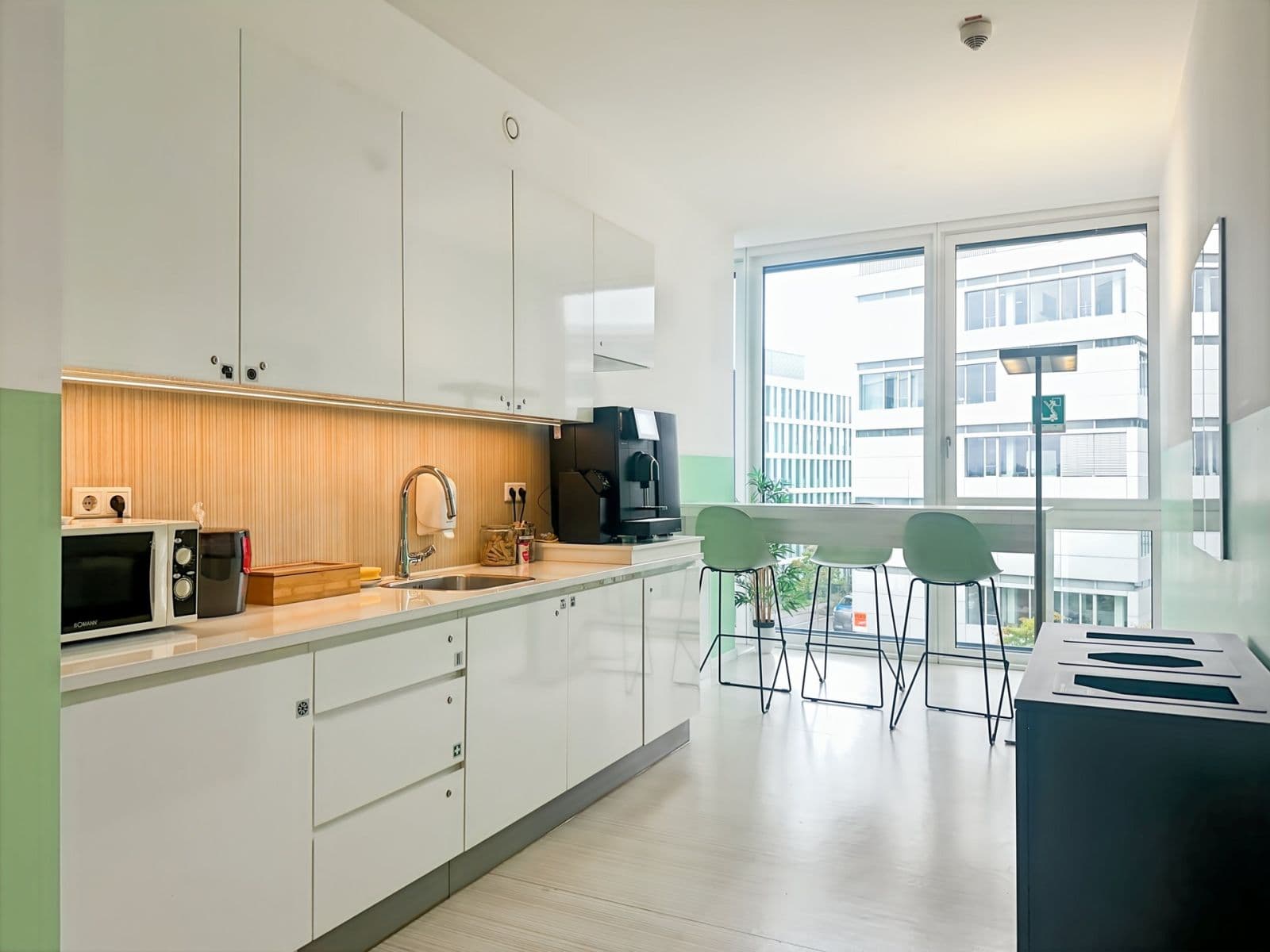 office to rent, 1,403 m², Peter-Müller-Straße 3, Düsseldorf, North Rhine-Westphalia office to rent, 1,403 m², Peter-Müller-Straße 3, Düsseldorf, North Rhine-Westphalia
