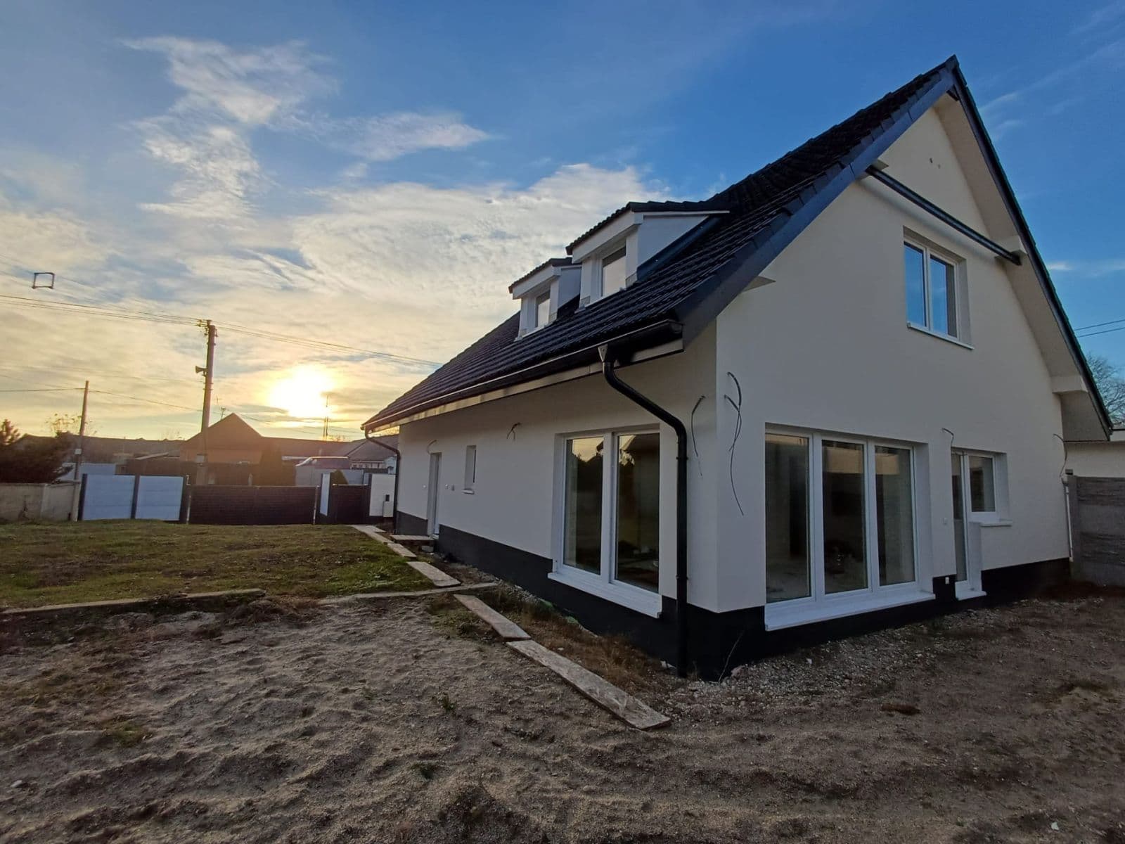 house for sale, 174 m², Šoporňa, Trnavský Region house for sale, 174 m², Šoporňa, Trnavský Region