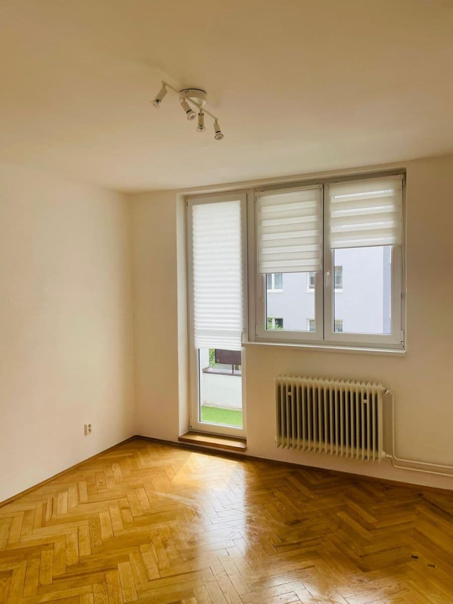 2 bedroom flat to rent, 51 m², Sídliště BSS, Brandýs nad Labem-Stará Boleslav, Středočeský Region 2 bedroom flat to rent, 51 m², Sídliště BSS, Brandýs nad Labem-Stará Boleslav, Středočeský Region