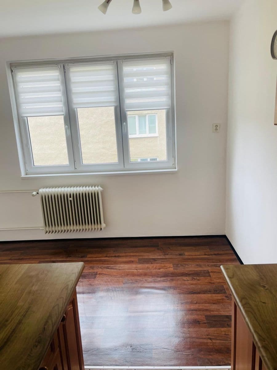 2 bedroom flat to rent, 51 m², Sídliště BSS, Brandýs nad Labem-Stará Boleslav, Středočeský Region 2 bedroom flat to rent, 51 m², Sídliště BSS, Brandýs nad Labem-Stará Boleslav, Středočeský Region