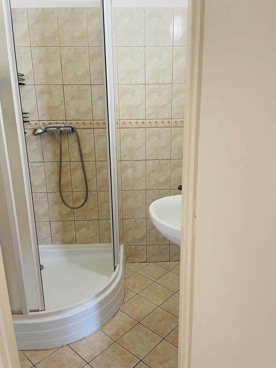 2 bedroom flat to rent, 51 m², Sídliště BSS, Brandýs nad Labem-Stará Boleslav, Středočeský Region 2 bedroom flat to rent, 51 m², Sídliště BSS, Brandýs nad Labem-Stará Boleslav, Středočeský Region