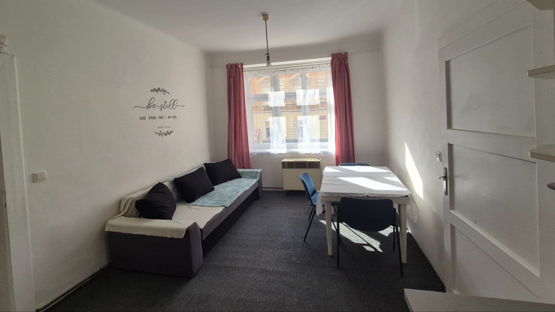 1 bedroom with open-plan kitchen flat to rent, 62 m², Na Zlatnici, Prague, Prague 1 bedroom with open-plan kitchen flat to rent, 62 m², Na Zlatnici, Prague, Prague