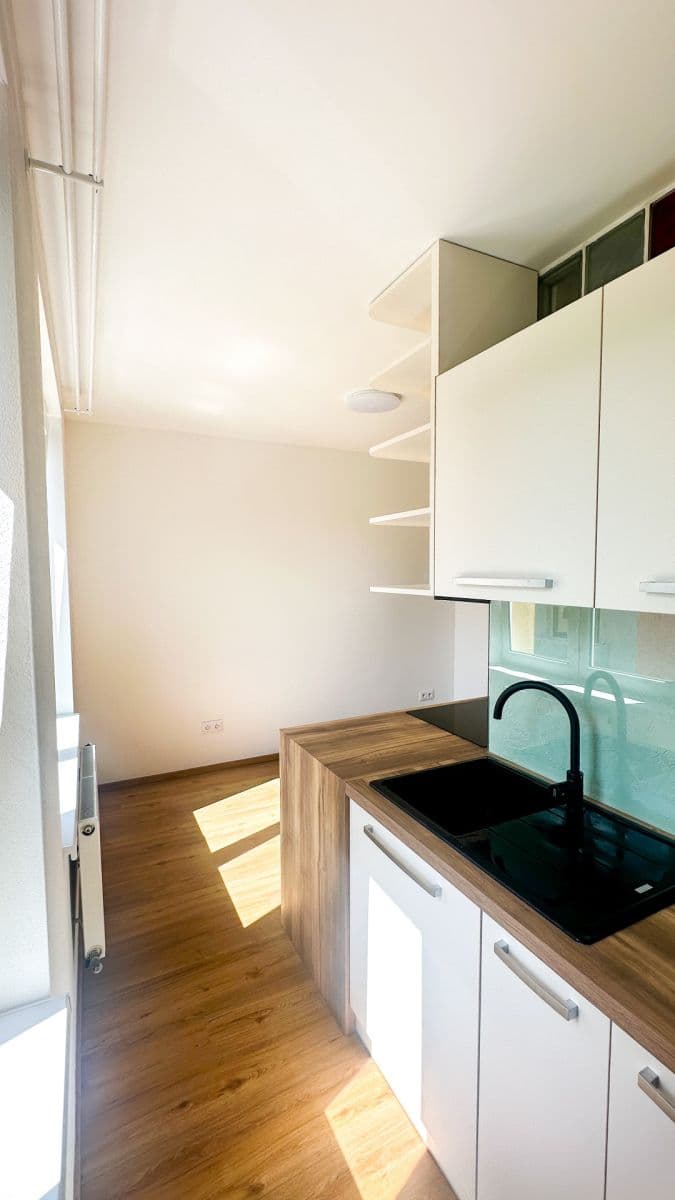 3 bedroom flat to rent, 80 m², Stonařov, Vysočina Region 3 bedroom flat to rent, 80 m², Stonařov, Vysočina Region