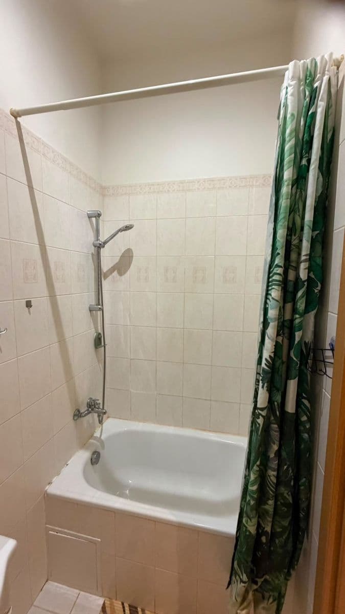 1 bedroom flat to rent, 41 m², Záhřebská, Prague, Prague 1 bedroom flat to rent, 41 m², Záhřebská, Prague, Prague