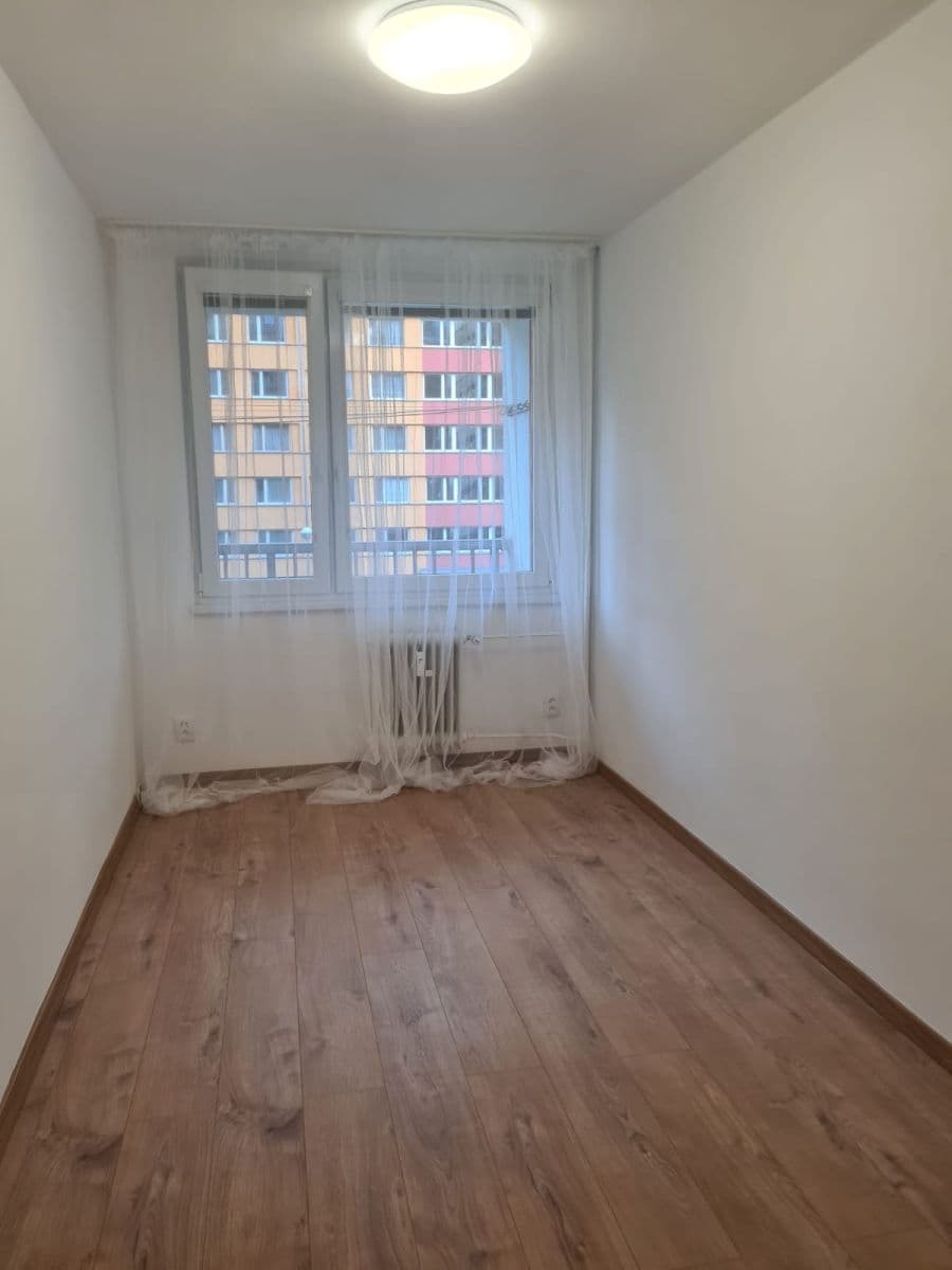 2 bedroom with open-plan kitchen flat to rent, 62 m², U Stadionu, Chrudim, Pardubický Region 2 bedroom with open-plan kitchen flat to rent, 62 m², U Stadionu, Chrudim, Pardubický Region