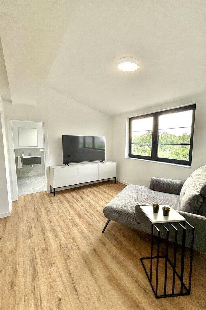 Studio flat to rent, 40 m², Zeißstr. 44, Hanover, Lower Saxony Studio flat to rent, 40 m², Zeißstr. 44, Hanover, Lower Saxony