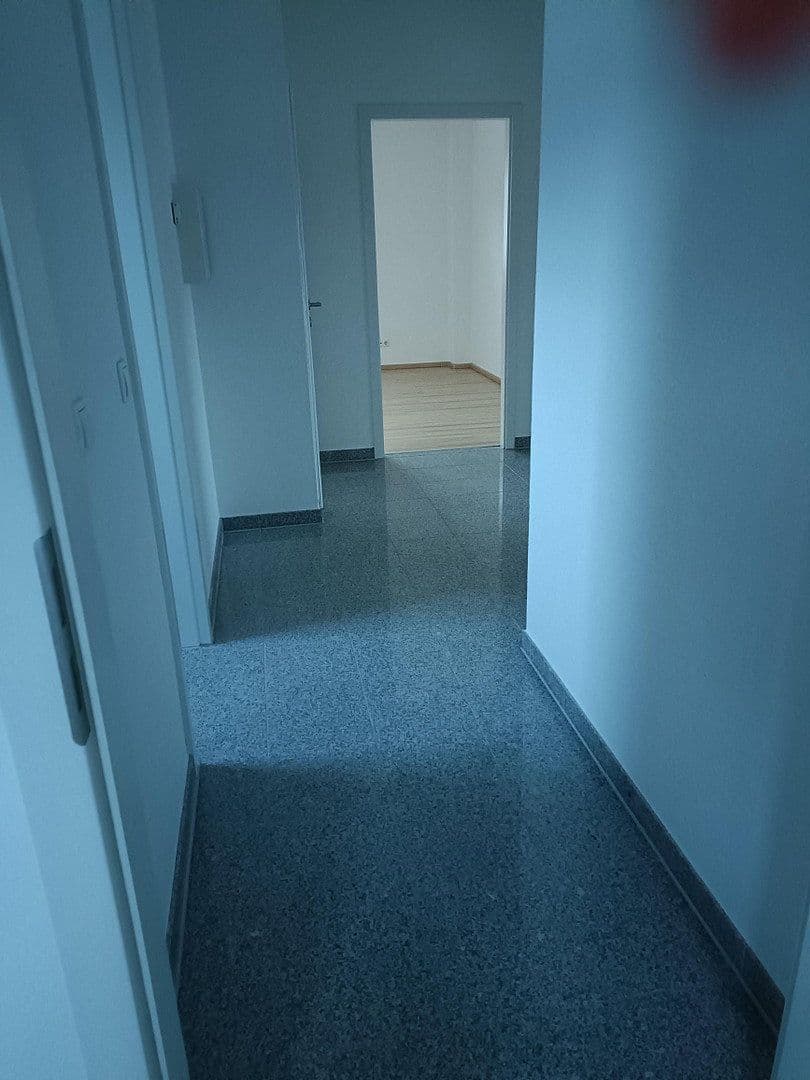 2 bedroom with open-plan kitchen flat to rent, 90 m², Reilingen, Baden-Württemberg 2 bedroom with open-plan kitchen flat to rent, 90 m², Reilingen, Baden-Württemberg