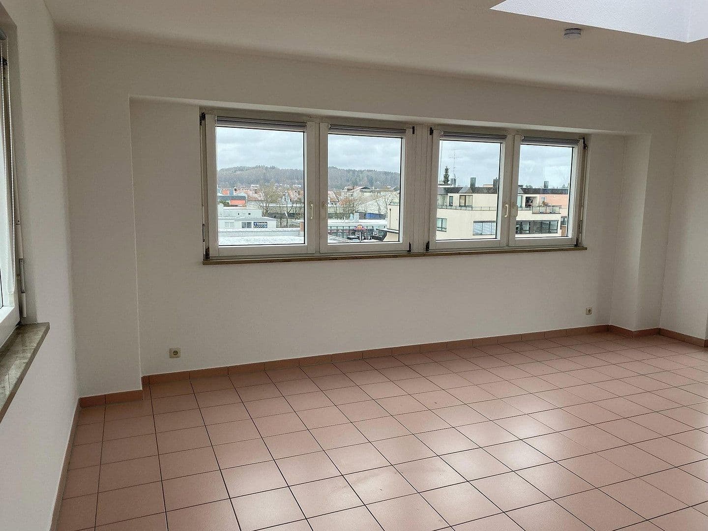 4 bedroom flat to rent, 123 m², Talhofstrasse 30, Gilching, Bavaria 4 bedroom flat to rent, 123 m², Talhofstrasse 30, Gilching, Bavaria