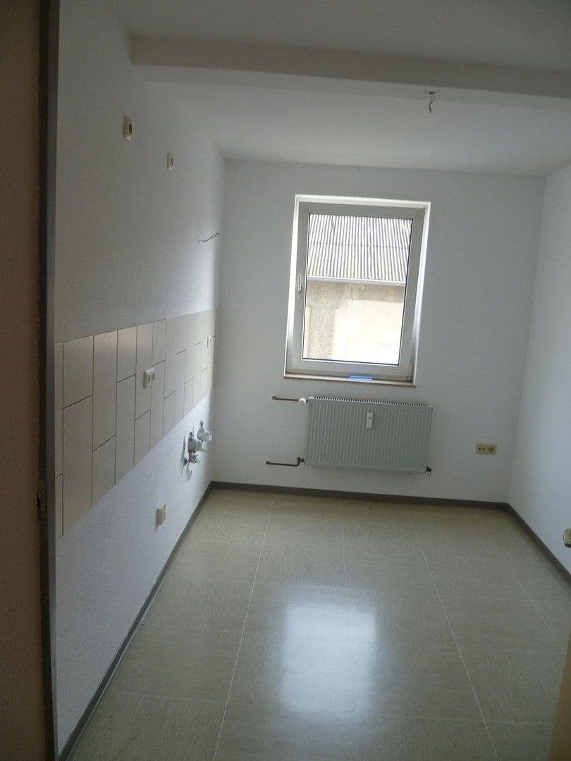 3 bedroom with open-plan kitchen flat to rent, 103 m², Weilmünster, Hesse 3 bedroom with open-plan kitchen flat to rent, 103 m², Weilmünster, Hesse