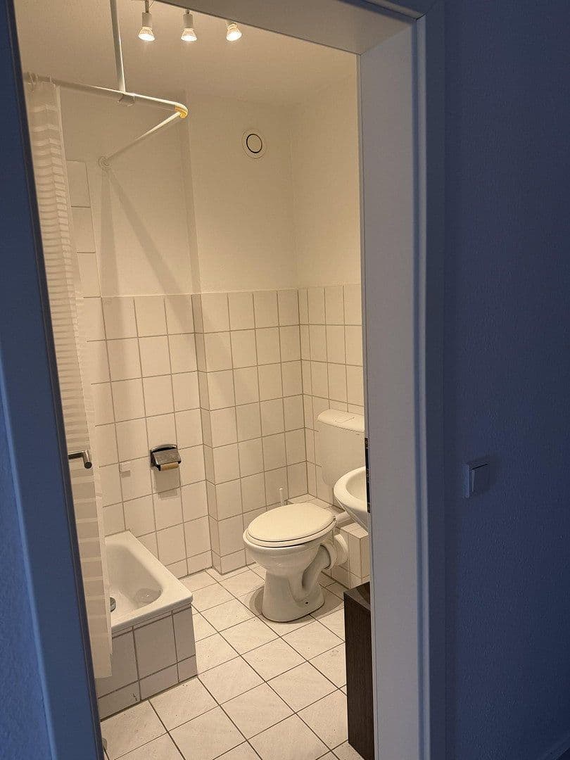 Studio flat to rent, 39 m², Wilhelmshaven, Lower Saxony Studio flat to rent, 39 m², Wilhelmshaven, Lower Saxony