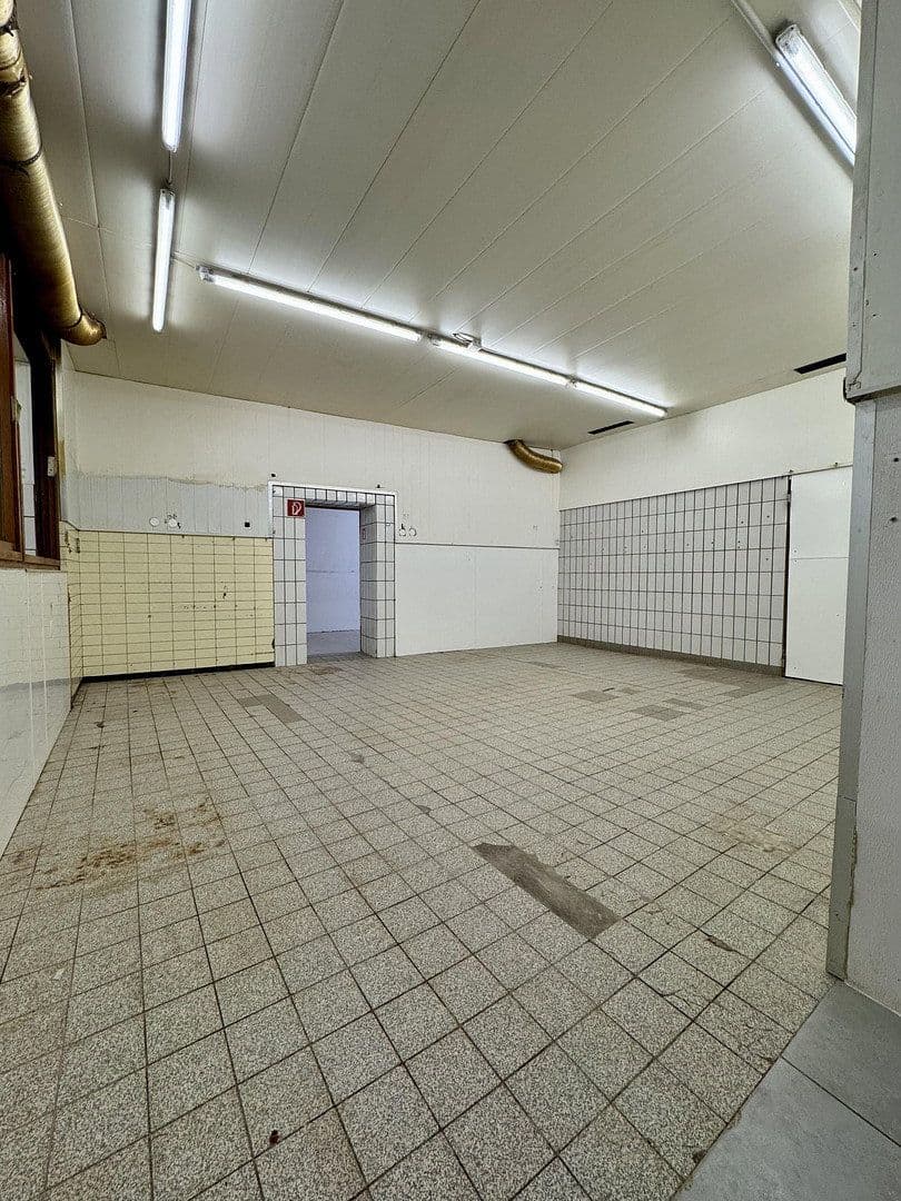 non-residential property to rent, 230 m², Bochumer Straße 36, Essen, North Rhine-Westphalia non-residential property to rent, 230 m², Bochumer Straße 36, Essen, North Rhine-Westphalia