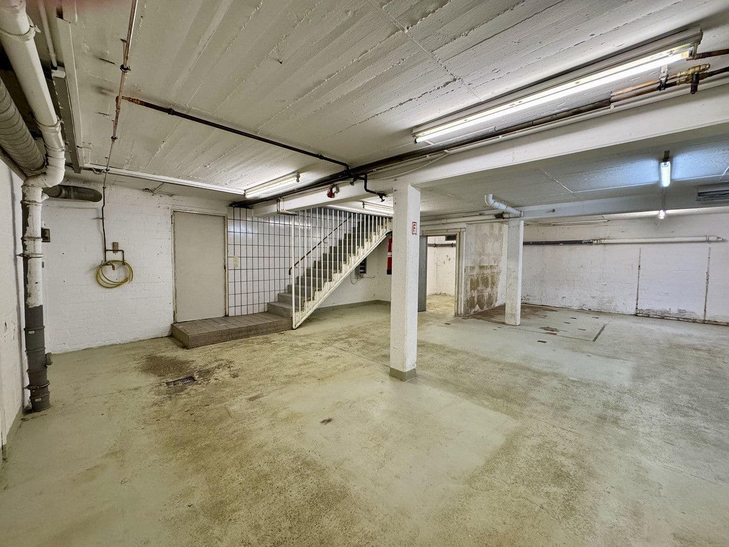 non-residential property to rent, 230 m², Bochumer Straße 36, Essen, North Rhine-Westphalia non-residential property to rent, 230 m², Bochumer Straße 36, Essen, North Rhine-Westphalia