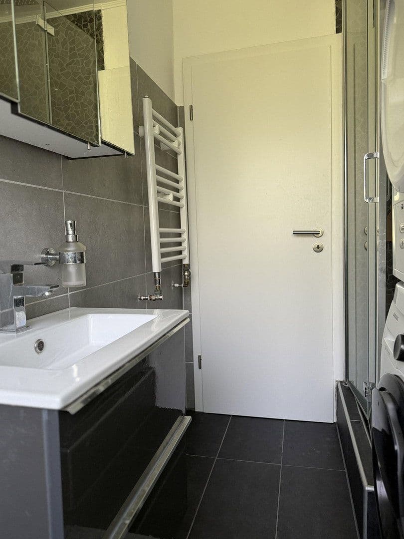 3 bedroom flat for sale, 70 m², Heiligenhaus, North Rhine-Westphalia 3 bedroom flat for sale, 70 m², Heiligenhaus, North Rhine-Westphalia