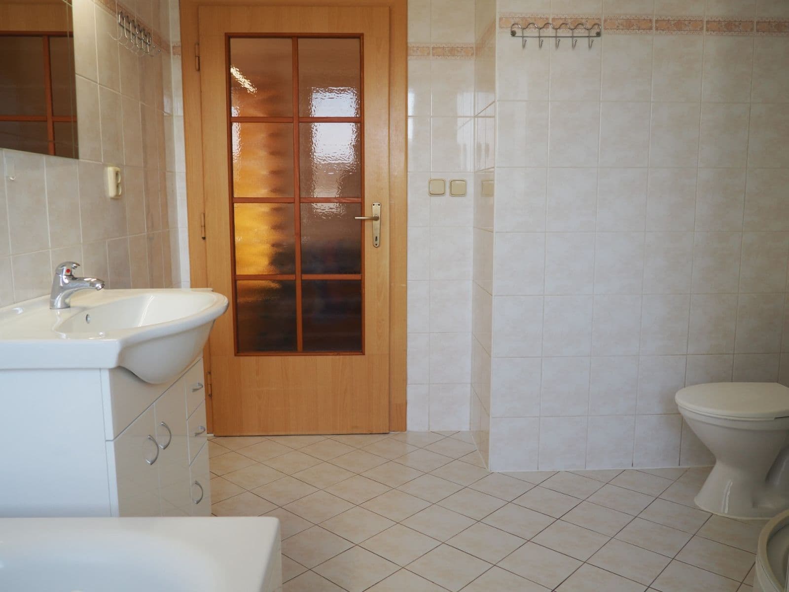 2 bedroom with open-plan kitchen flat to rent, 80 m², Šromova, Brno, Jihomoravský Region 2 bedroom with open-plan kitchen flat to rent, 80 m², Šromova, Brno, Jihomoravský Region