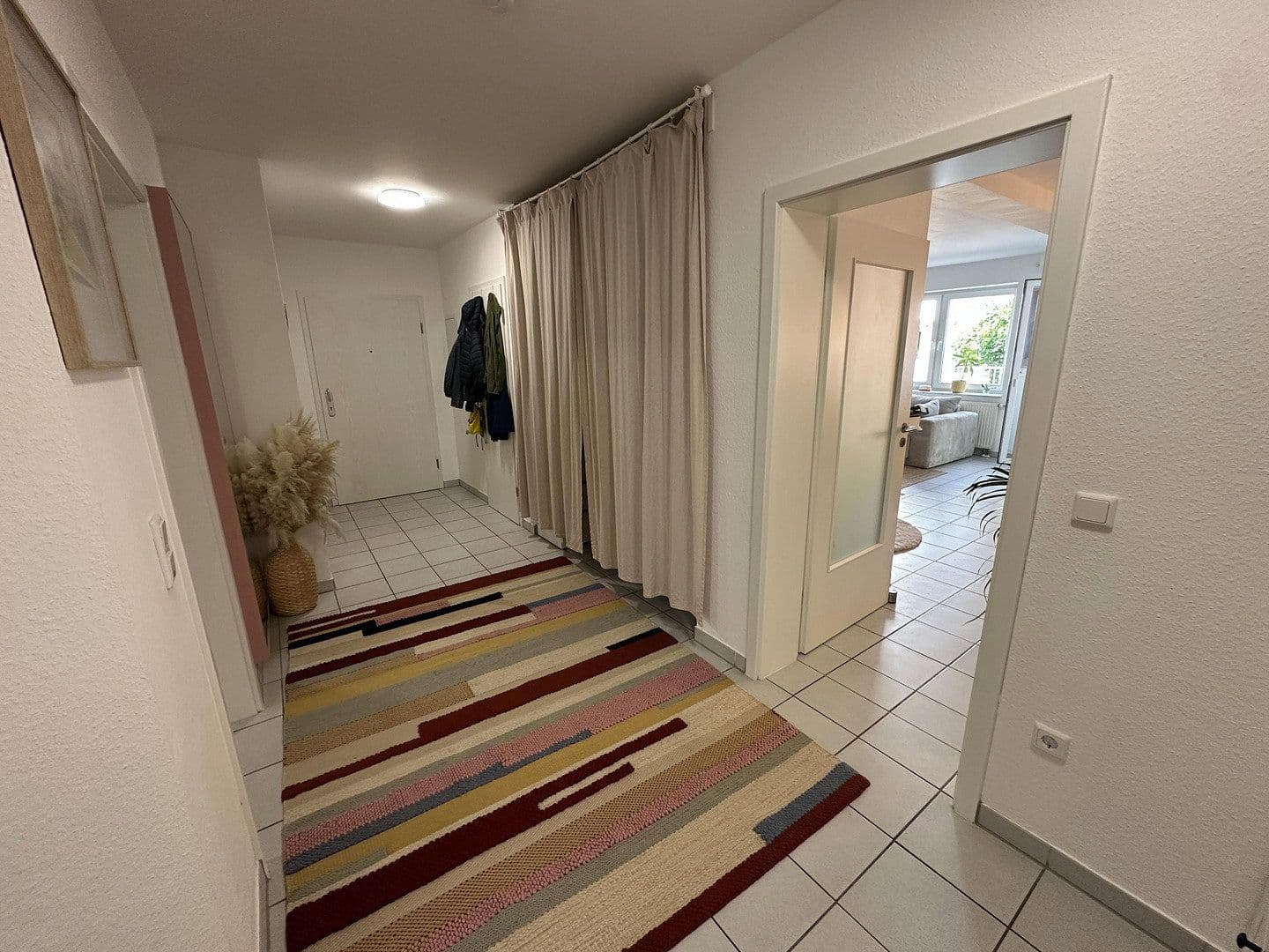 4 bedroom flat to rent, 103 m², Rheinbach, North Rhine-Westphalia 4 bedroom flat to rent, 103 m², Rheinbach, North Rhine-Westphalia