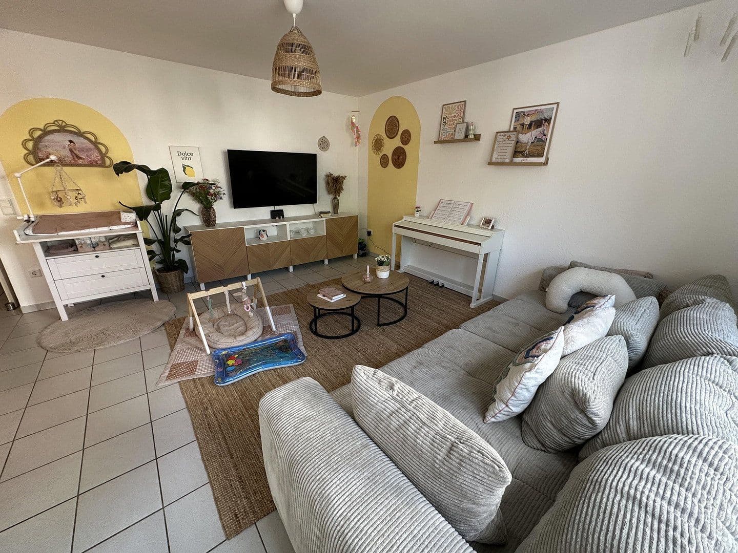 4 bedroom flat to rent, 103 m², Rheinbach, North Rhine-Westphalia 4 bedroom flat to rent, 103 m², Rheinbach, North Rhine-Westphalia