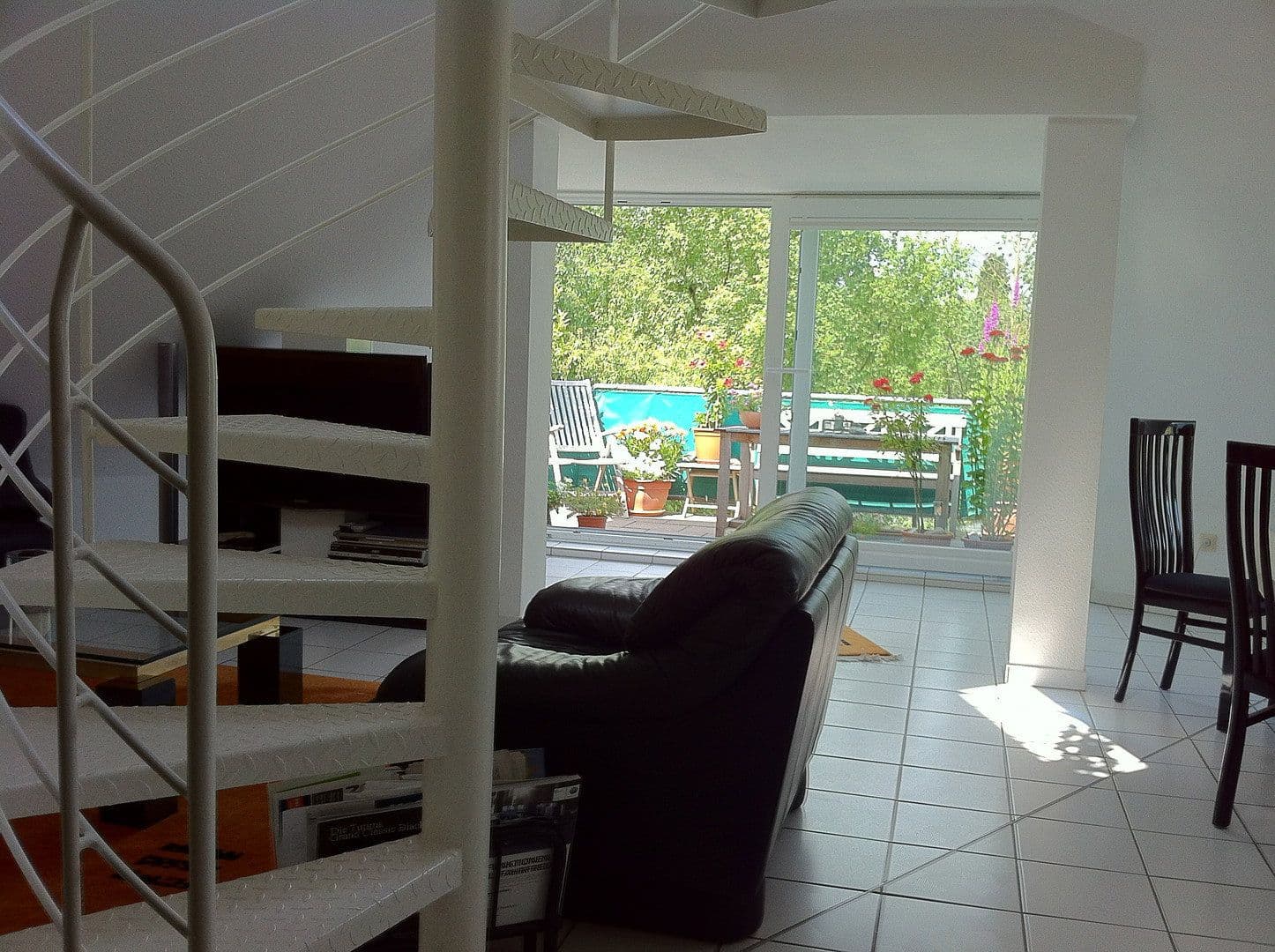 3 bedroom with open-plan kitchen flat to rent, 124 m², Hattersheim am Main, Hesse 3 bedroom with open-plan kitchen flat to rent, 124 m², Hattersheim am Main, Hesse