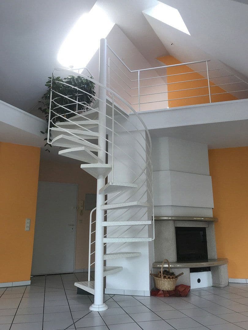 3 bedroom with open-plan kitchen flat to rent, 124 m², Hattersheim am Main, Hesse 3 bedroom with open-plan kitchen flat to rent, 124 m², Hattersheim am Main, Hesse