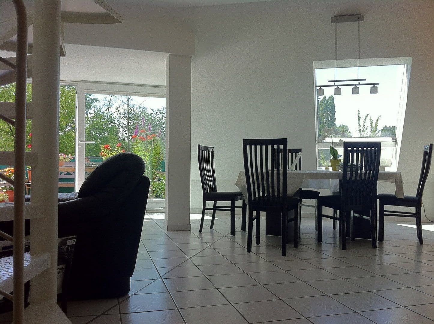 3 bedroom with open-plan kitchen flat to rent, 124 m², Hattersheim am Main, Hesse 3 bedroom with open-plan kitchen flat to rent, 124 m², Hattersheim am Main, Hesse