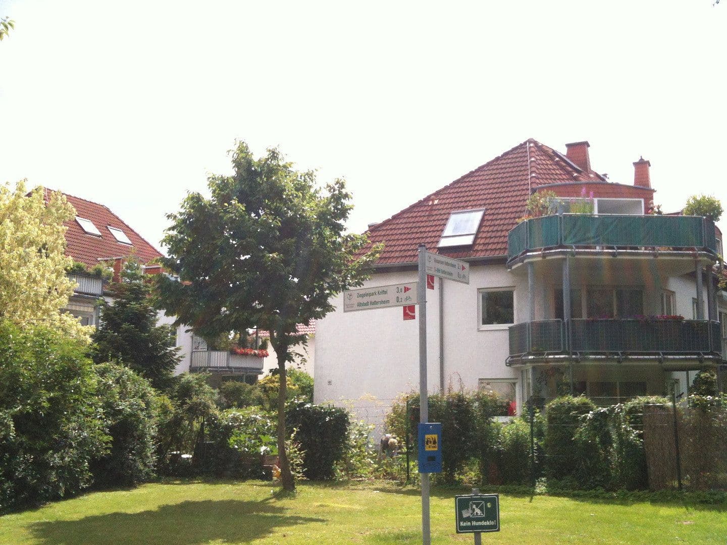 3 bedroom with open-plan kitchen flat to rent, 124 m², Hattersheim am Main, Hesse 3 bedroom with open-plan kitchen flat to rent, 124 m², Hattersheim am Main, Hesse