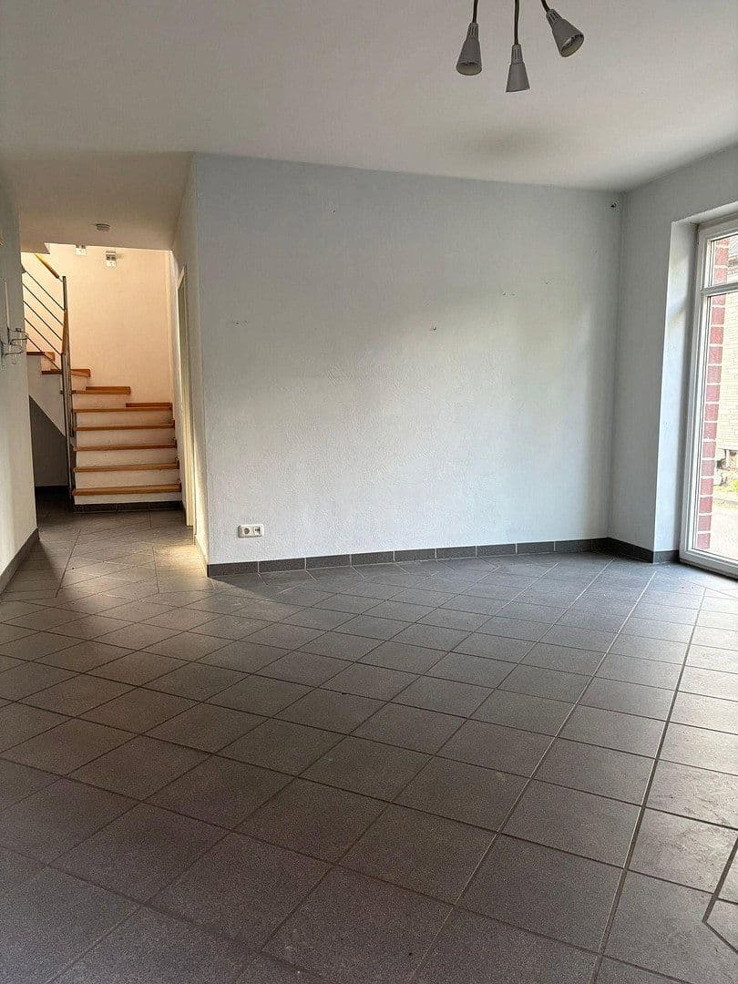 house to rent, 232 m², Beverath 6, Erkelenz, North Rhine-Westphalia house to rent, 232 m², Beverath 6, Erkelenz, North Rhine-Westphalia
