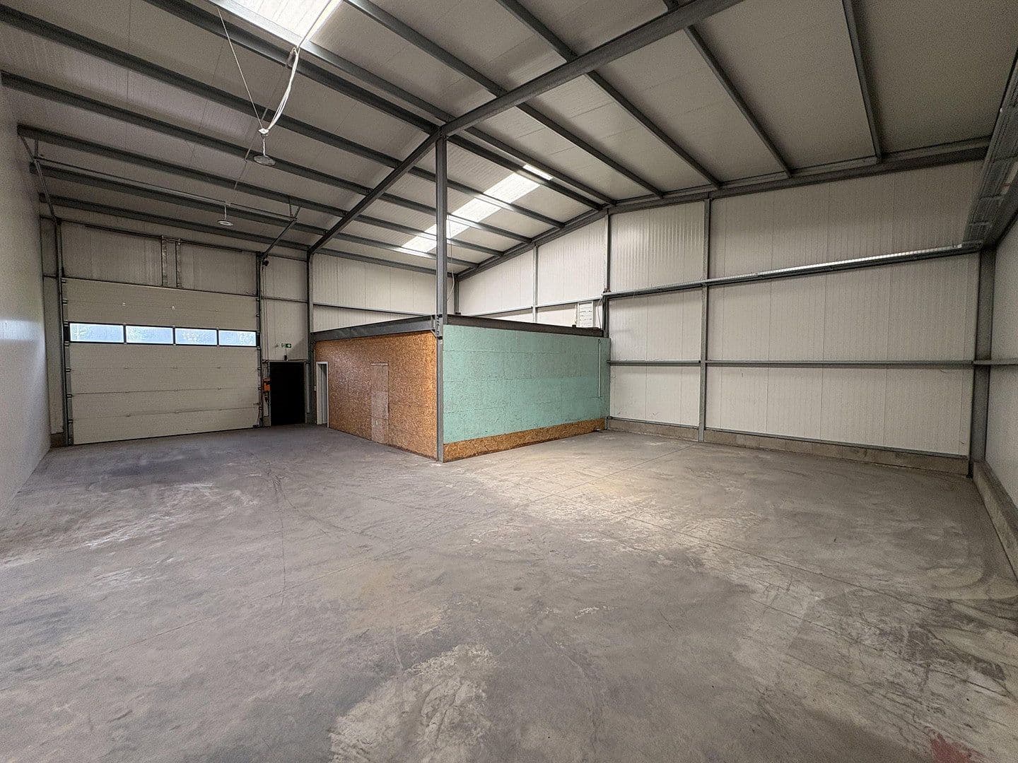 non-residential property to rent, 1,856 m², Nikolaus-Groß-Str. 17, Dortmund, North Rhine-Westphalia non-residential property to rent, 1,856 m², Nikolaus-Groß-Str. 17, Dortmund, North Rhine-Westphalia