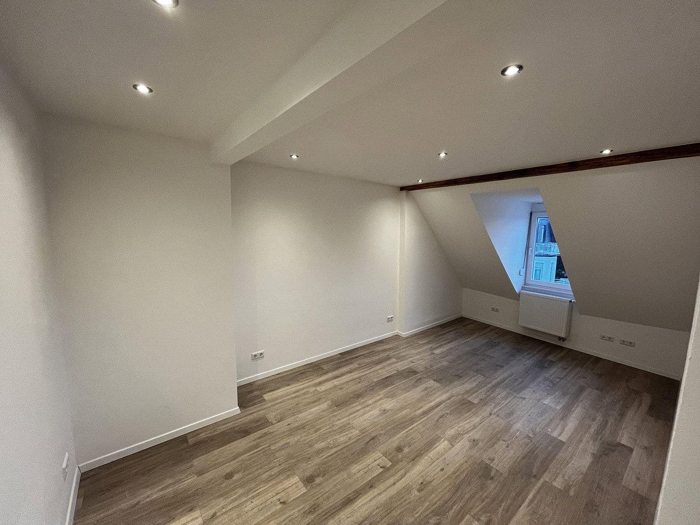 1 bedroom with open-plan kitchen flat to rent, 75 m², Kurfürstenstraße 20, Schwetzingen, Baden-Württemberg 1 bedroom with open-plan kitchen flat to rent, 75 m², Kurfürstenstraße 20, Schwetzingen, Baden-Württemberg