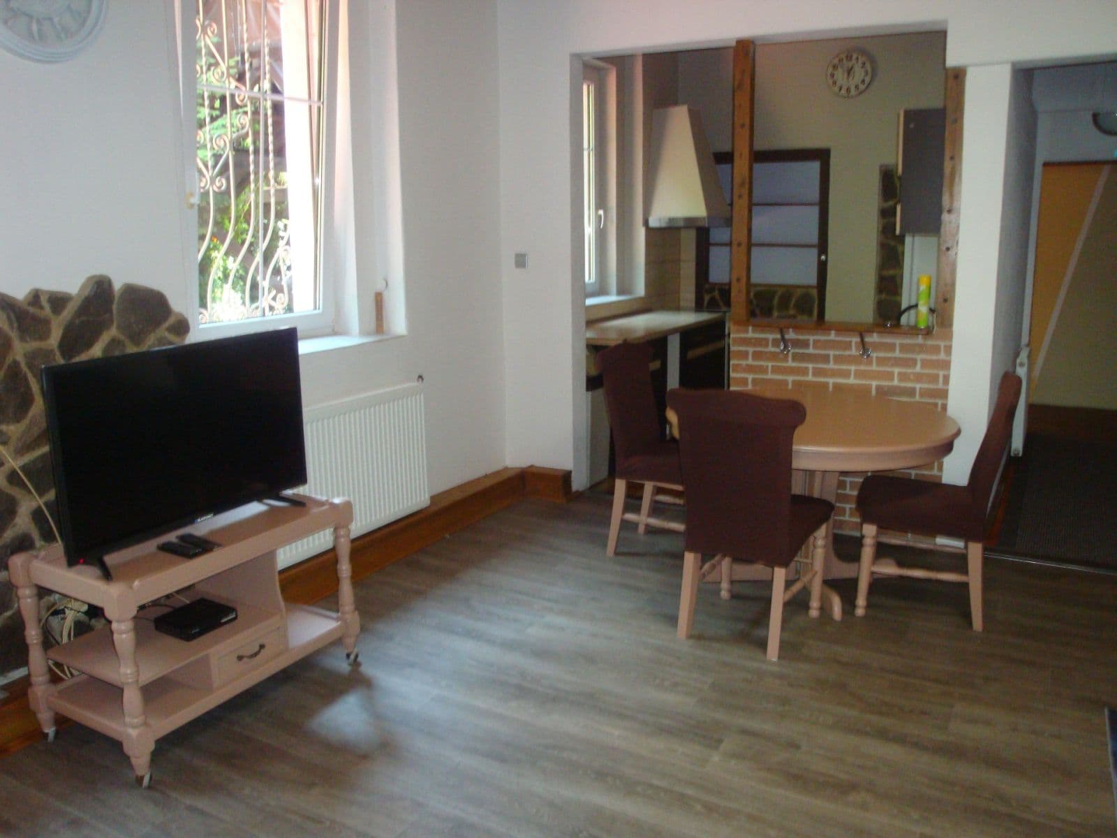 2 bedroom flat to rent, 70 m², Revoluční, Loket, Karlovarský Region 2 bedroom flat to rent, 70 m², Revoluční, Loket, Karlovarský Region