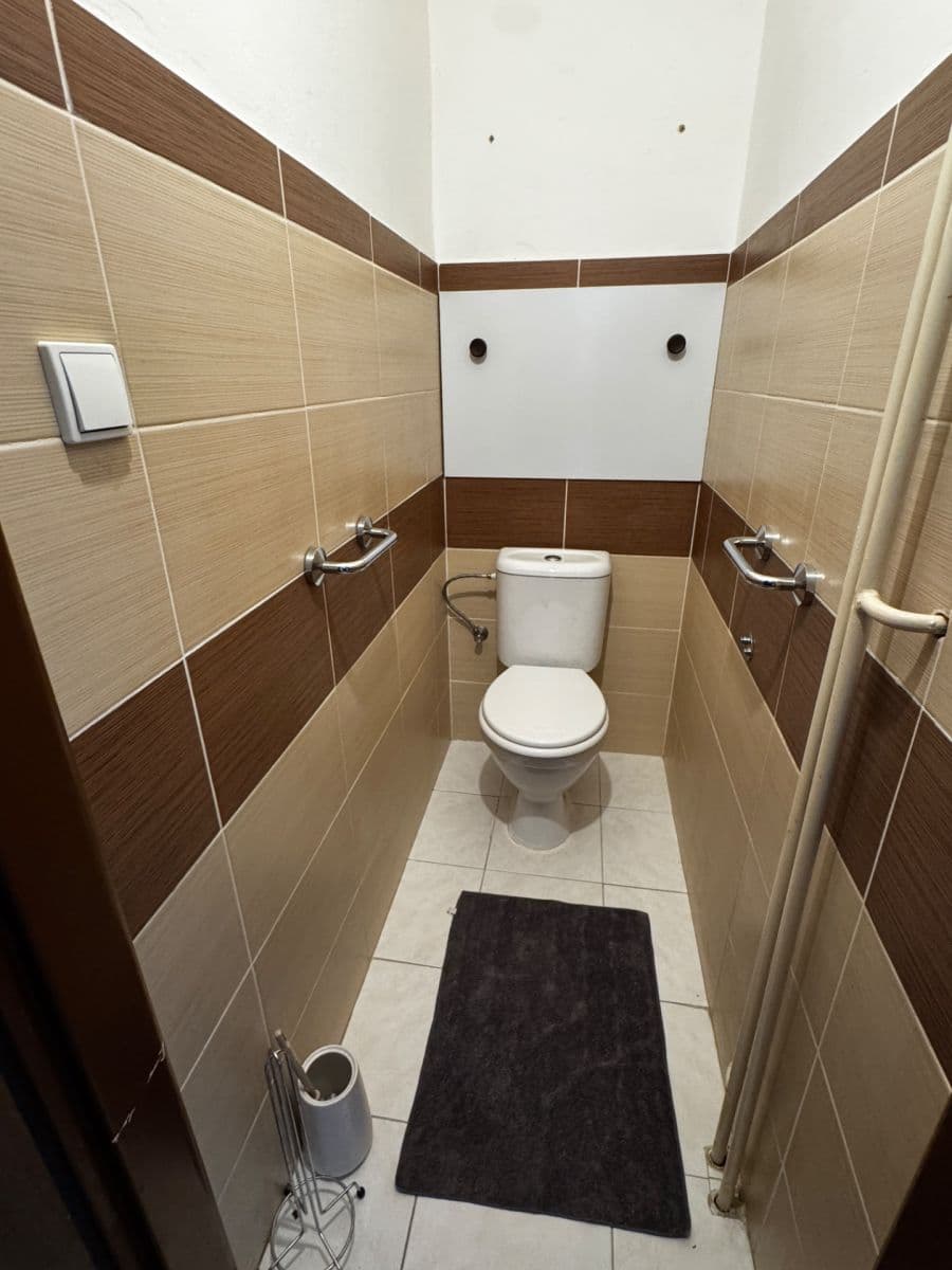 2 bedroom with open-plan kitchen flat to rent, 70 m², Lexova, Pardubice, Pardubický Region 2 bedroom with open-plan kitchen flat to rent, 70 m², Lexova, Pardubice, Pardubický Region