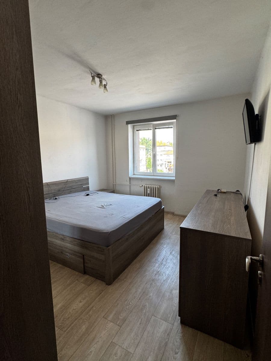 2 bedroom with open-plan kitchen flat to rent, 70 m², Lexova, Pardubice, Pardubický Region 2 bedroom with open-plan kitchen flat to rent, 70 m², Lexova, Pardubice, Pardubický Region