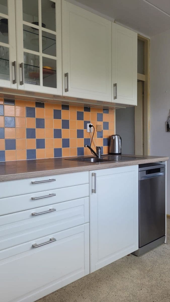 3 bedroom flat to rent, 78 m², Hodonínská, Plzeň, Plzeňský Region 3 bedroom flat to rent, 78 m², Hodonínská, Plzeň, Plzeňský Region