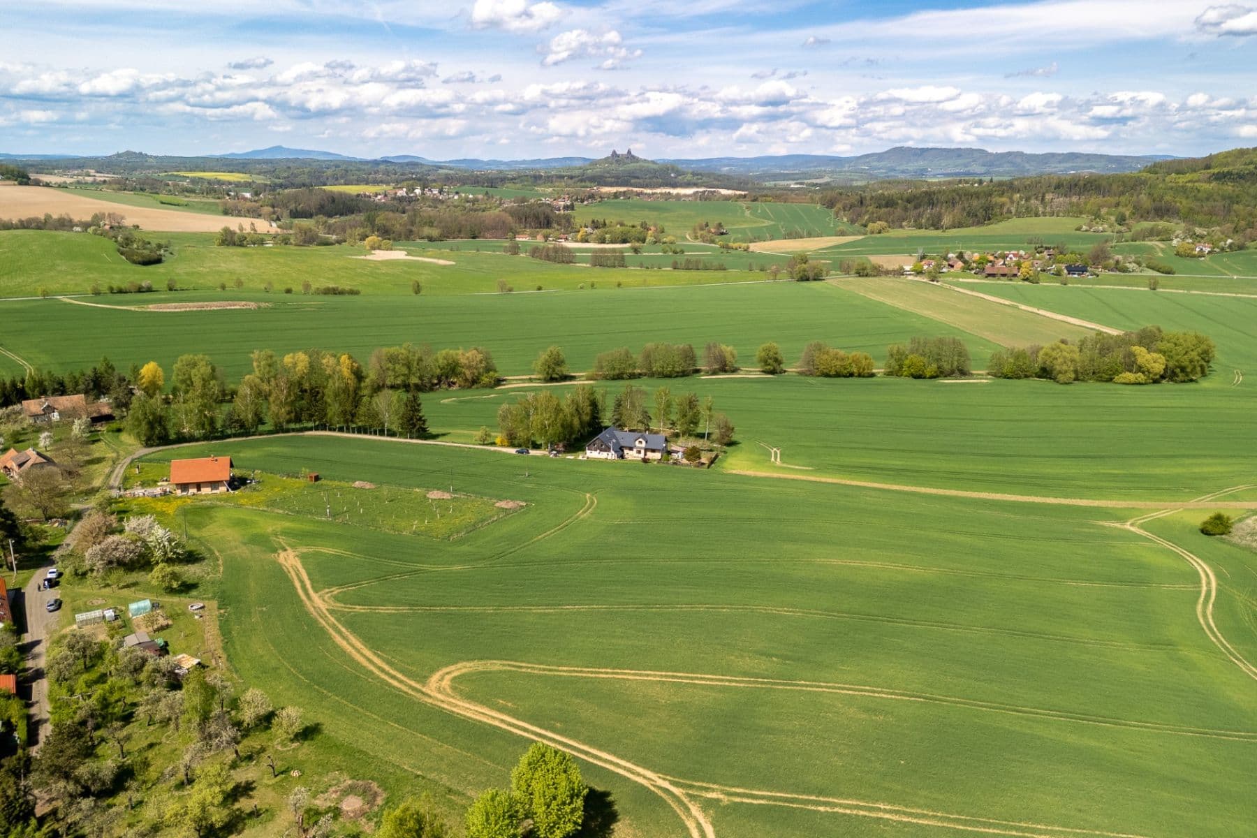 plot for sale, 1,900 m², Samšina, Královéhradecký Region plot for sale, 1,900 m², Samšina, Královéhradecký Region