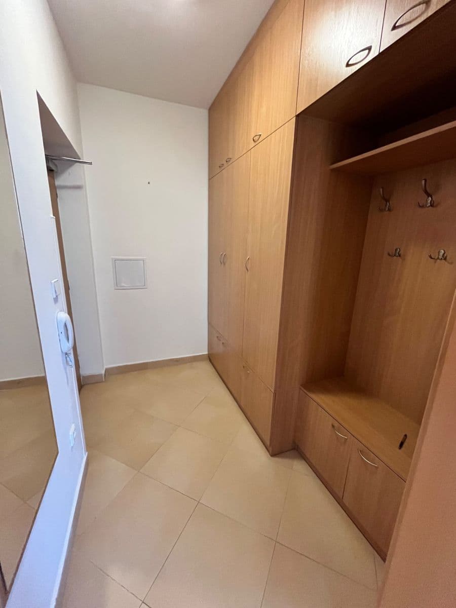 1 bedroom with open-plan kitchen flat to rent, 70 m², Vrchlického, Jihlava, Vysočina Region 1 bedroom with open-plan kitchen flat to rent, 70 m², Vrchlického, Jihlava, Vysočina Region