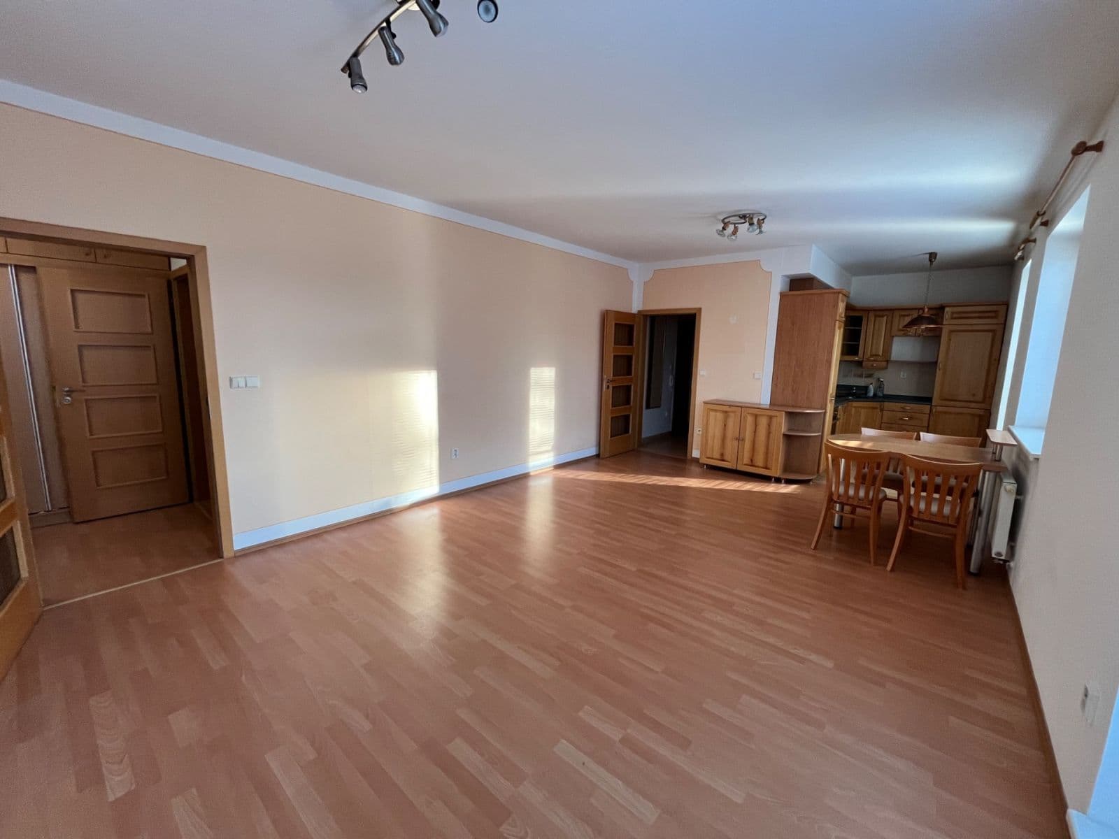 1 bedroom with open-plan kitchen flat to rent, 70 m², Vrchlického, Jihlava, Vysočina Region 1 bedroom with open-plan kitchen flat to rent, 70 m², Vrchlického, Jihlava, Vysočina Region