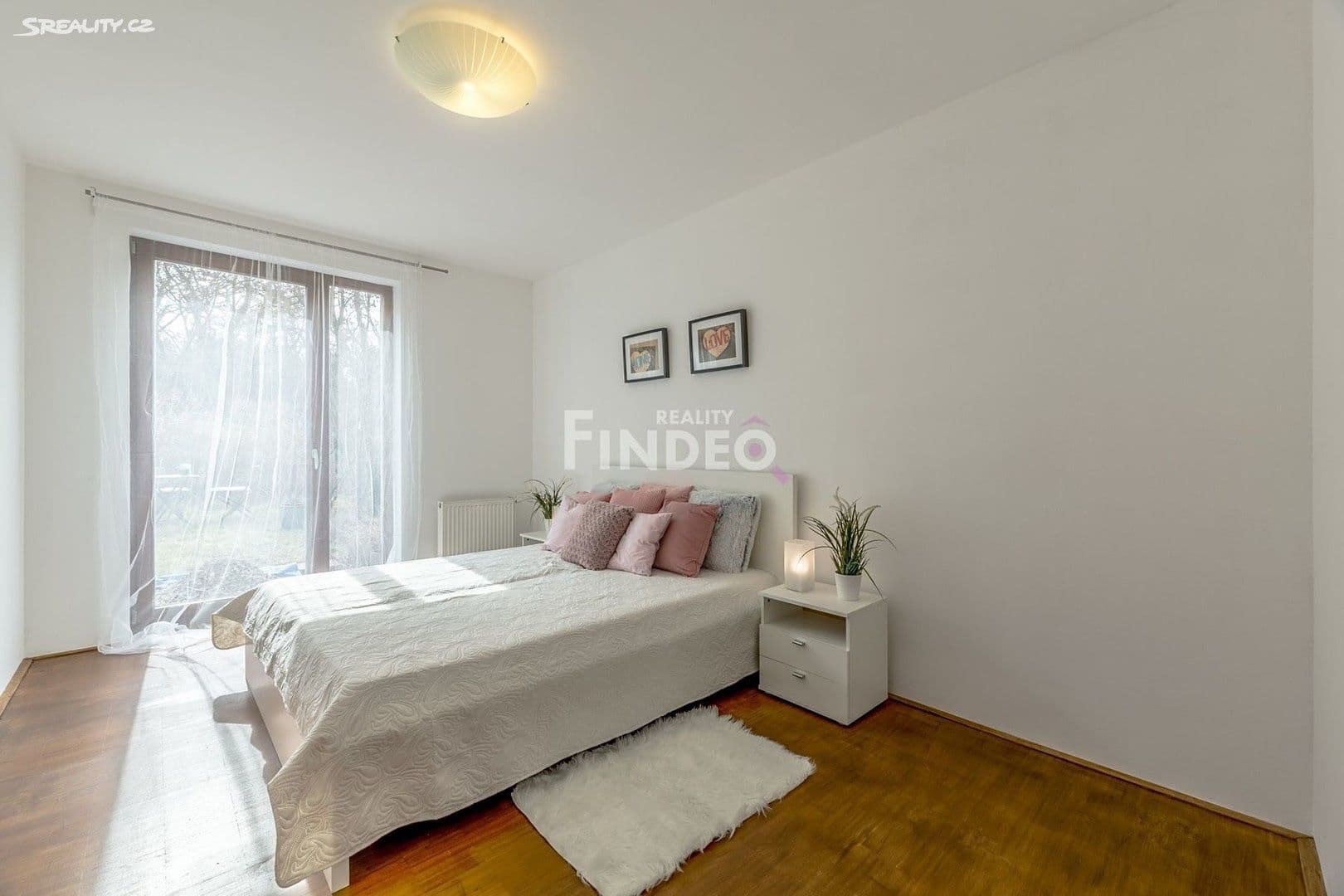 1 bedroom with open-plan kitchen flat to rent, 59 m², Na Srážku, Prague, Prague 1 bedroom with open-plan kitchen flat to rent, 59 m², Na Srážku, Prague, Prague
