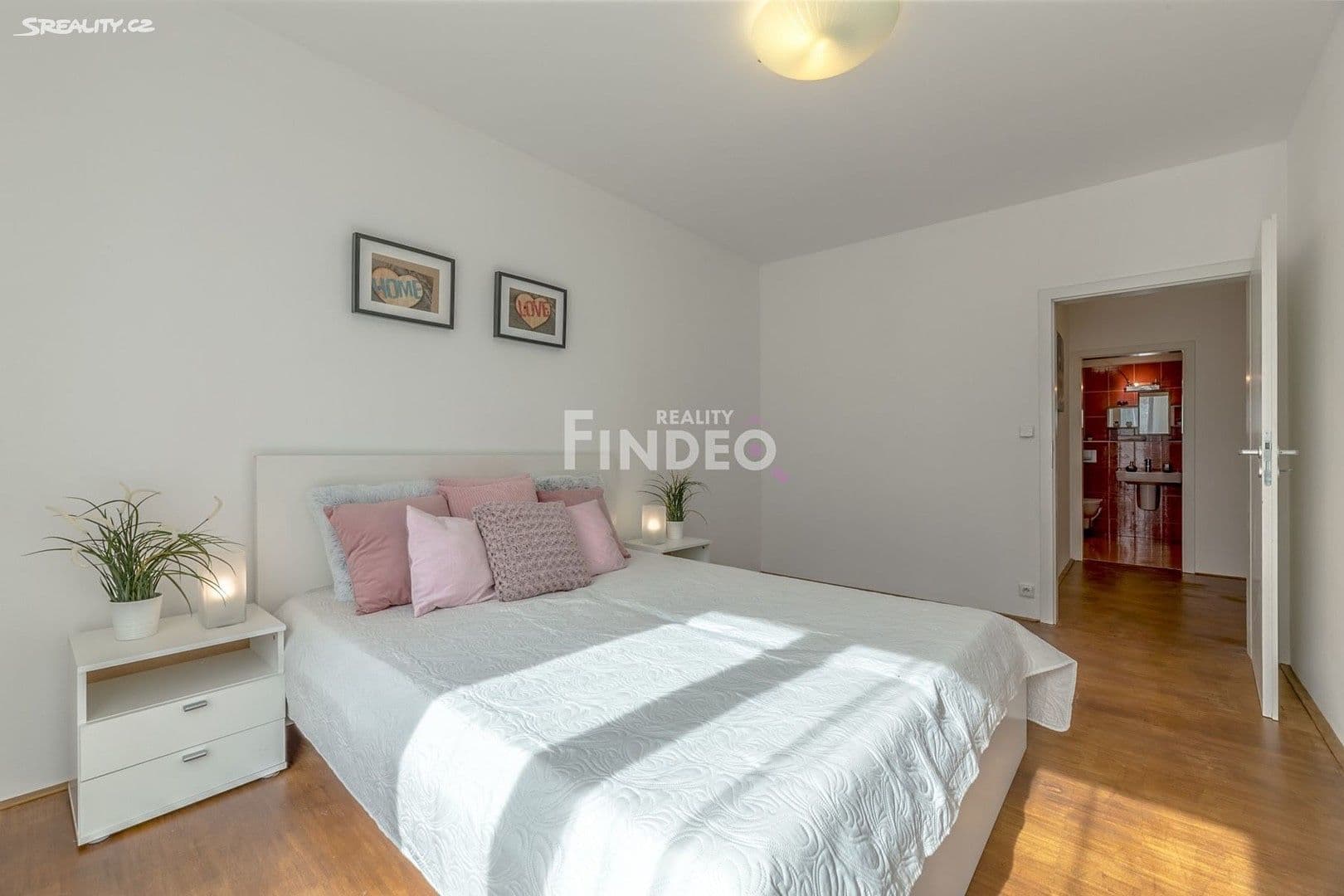 1 bedroom with open-plan kitchen flat to rent, 59 m², Na Srážku, Prague, Prague 1 bedroom with open-plan kitchen flat to rent, 59 m², Na Srážku, Prague, Prague