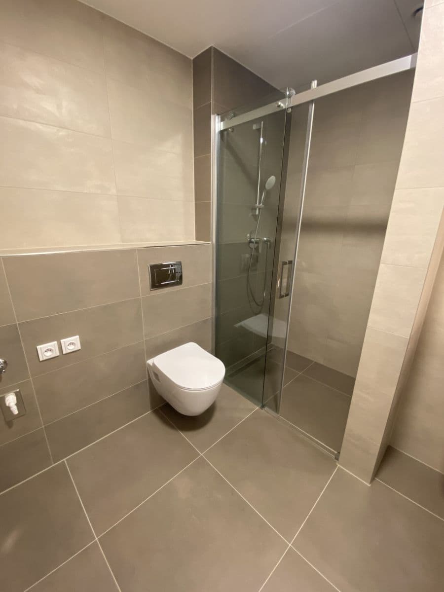 Studio flat to rent, 33 m², Nebřenická, Prague, Prague Studio flat to rent, 33 m², Nebřenická, Prague, Prague