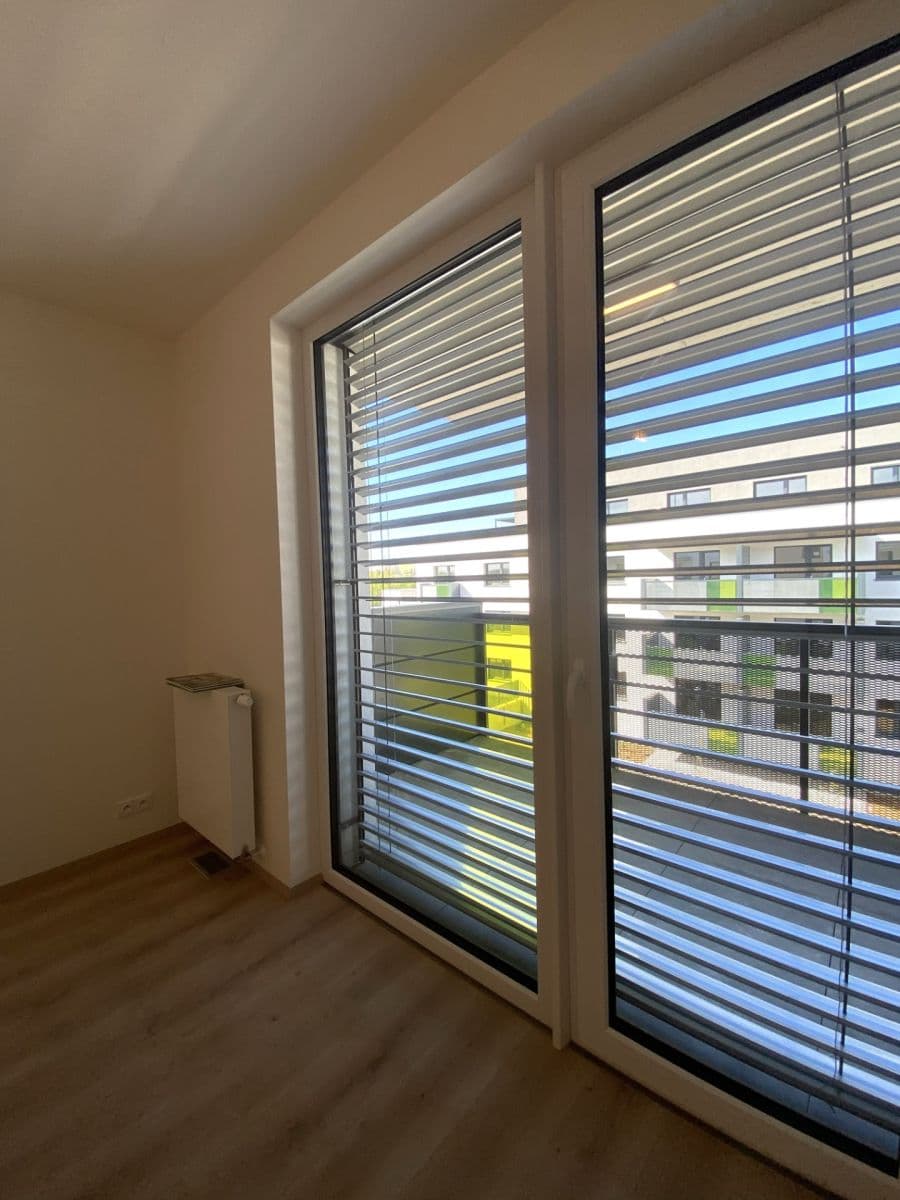 Studio flat to rent, 33 m², Nebřenická, Prague, Prague Studio flat to rent, 33 m², Nebřenická, Prague, Prague