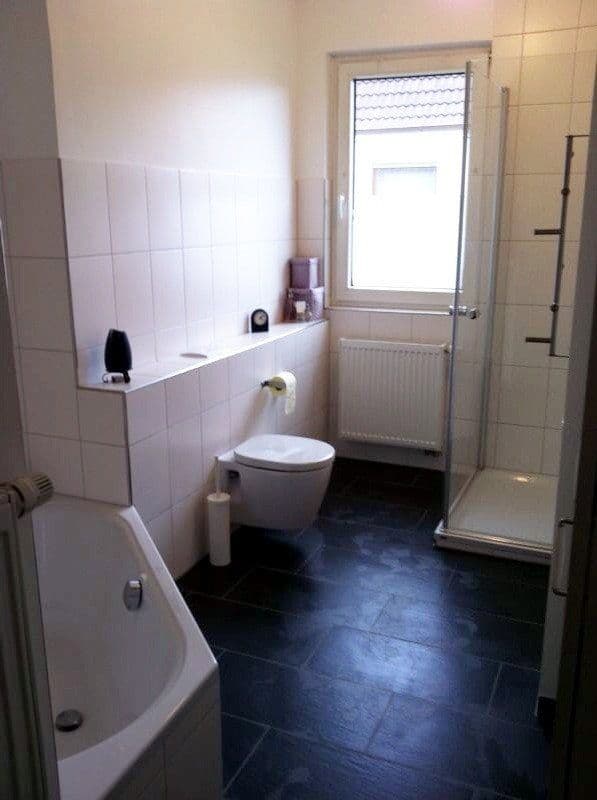 flat to rent, 100 m², Eickumer Str. 35, Bielefeld, North Rhine-Westphalia flat to rent, 100 m², Eickumer Str. 35, Bielefeld, North Rhine-Westphalia